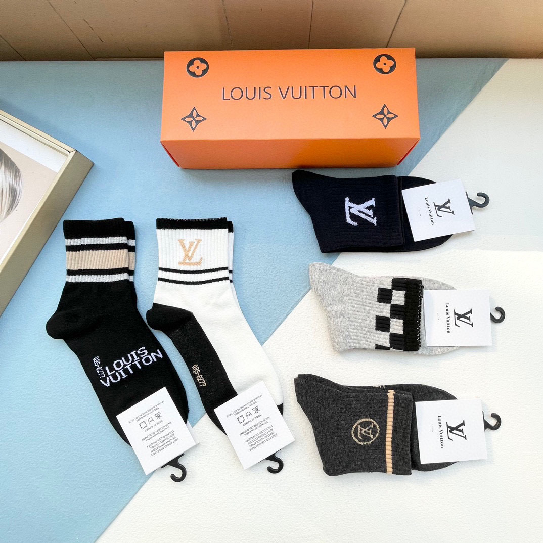 High-Quality LV Louis Vuitton Battery Socks: Explosive Design in a Box - 图片 4