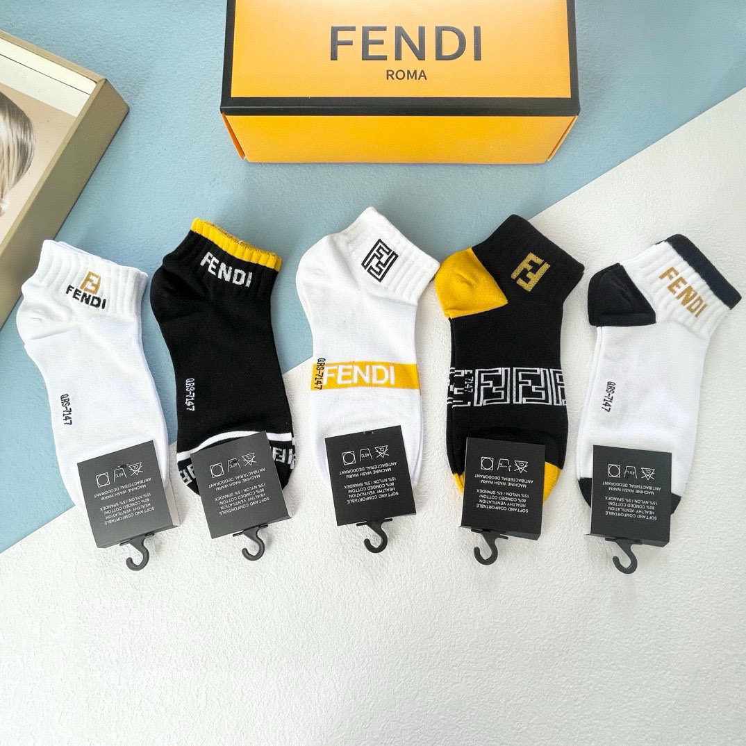 NO:296527,Packaging [one box and five pairs] FENDI high-end version ~ It is easy to see the explosion. European and American big-name men and women's boat socks must be missed by fashionistas. Socks, which are super high-end and fashionable. Ahhhhhhhhhhhhhhhhhhhhhhhhhhhhhhhhhhhhhhhhhhhhhhhhhhhhhhhhhhhhhhhhhhhhhhhhhhhhhhhhhhhhhhhhhhhhhhhhhhhhhhhhhhhhhhhhhhhhhhhhhhhhhhhhhhhhhhhhhhhhhhhhhhhhhhhhhhhhhhhhhhhhhhhhhhhhhhhhhhhhhhhhhhhhh  !  !  socks, stockings, socks, fendi, fendi, socks19860909配包装【一盒五双】FENDI芬迪高版本 ～好看到爆炸 欧美大牌男女款船袜潮人必不能少的专柜代购品质 袜子 ,搭配起来超高逼格 时髦度爆表啊啊啊啊～～推荐推荐推荐～～必入时髦小单品！！！袜子丝袜,袜子,fendi,fendi,socks,accessory