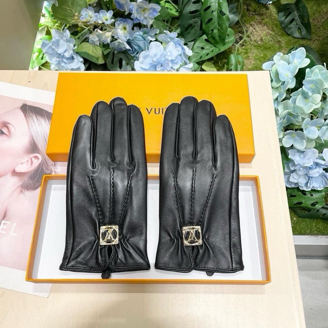 P313 LAUNCHED WITH A PACKAGED FEMININITY 2024 - 图片 5