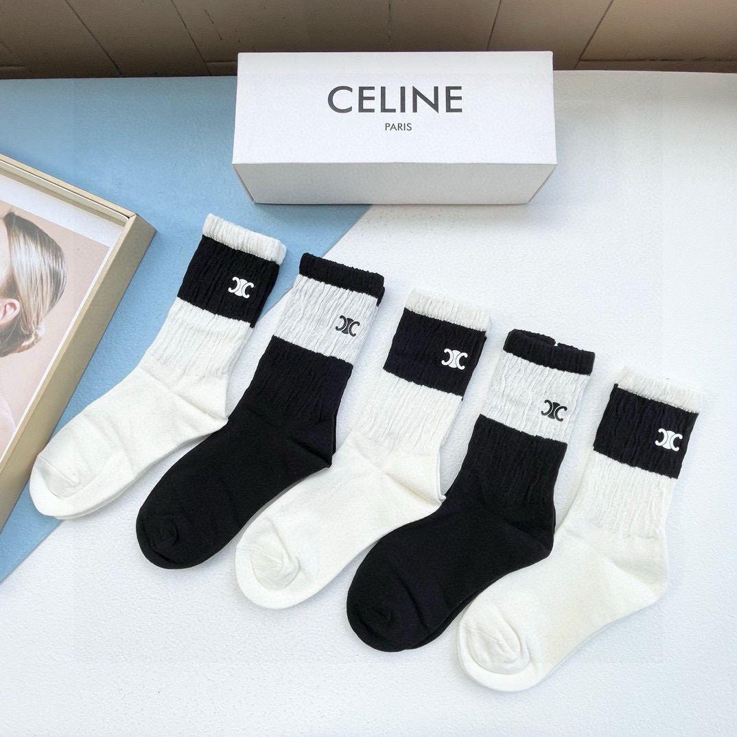  配包装【一盒五双】CELINE · 赛琳❗️高品质🔥超级爆款网红直筒袜子❗️ce家官网同步刺绣字母中筒
