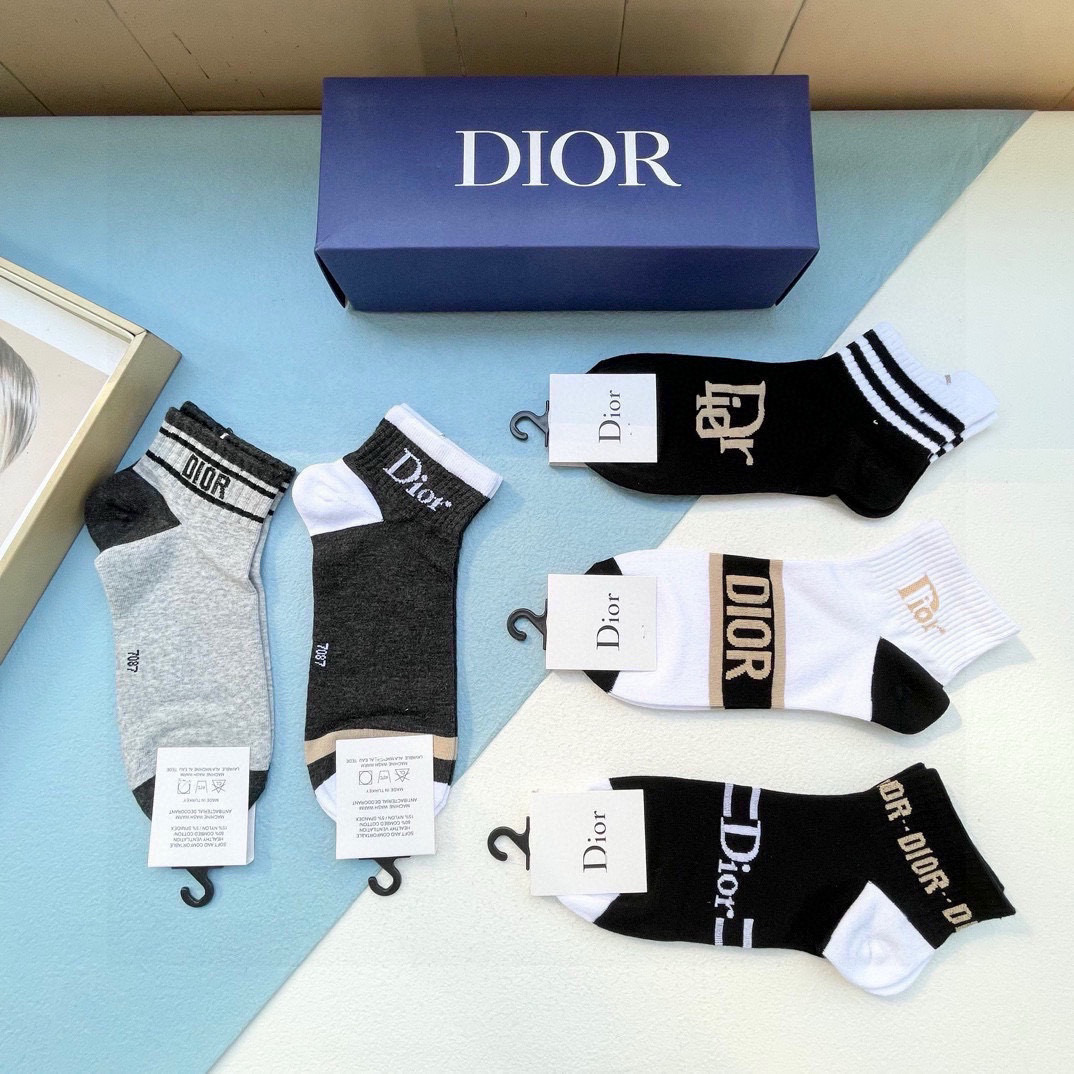  配包装【一盒五双】DIOR 迪奥ins超火爆小单品，Vintage 必备单品 🌟潮人必备 爆款，复古纹