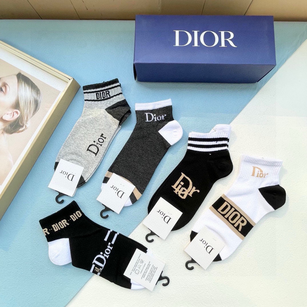  配包装【一盒五双】DIOR 迪奥ins超火爆小单品，Vintage 必备单品 🌟潮人必备 爆款，复古纹