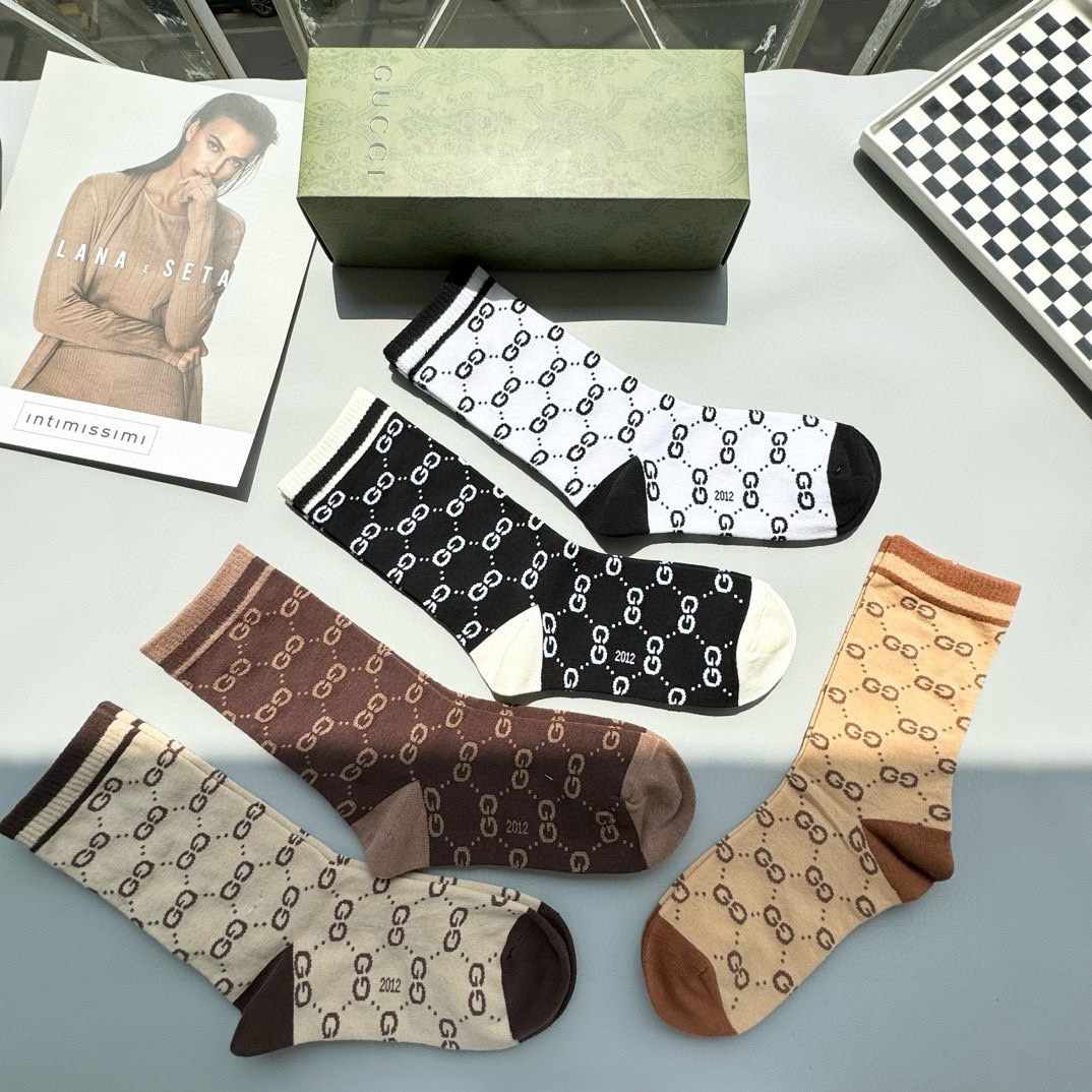  配包装【一盒五双】Gucci · 古奇❗️网红爆款出货~G家新品体香袜专柜对版字母袜子❗️纯棉材质织造
