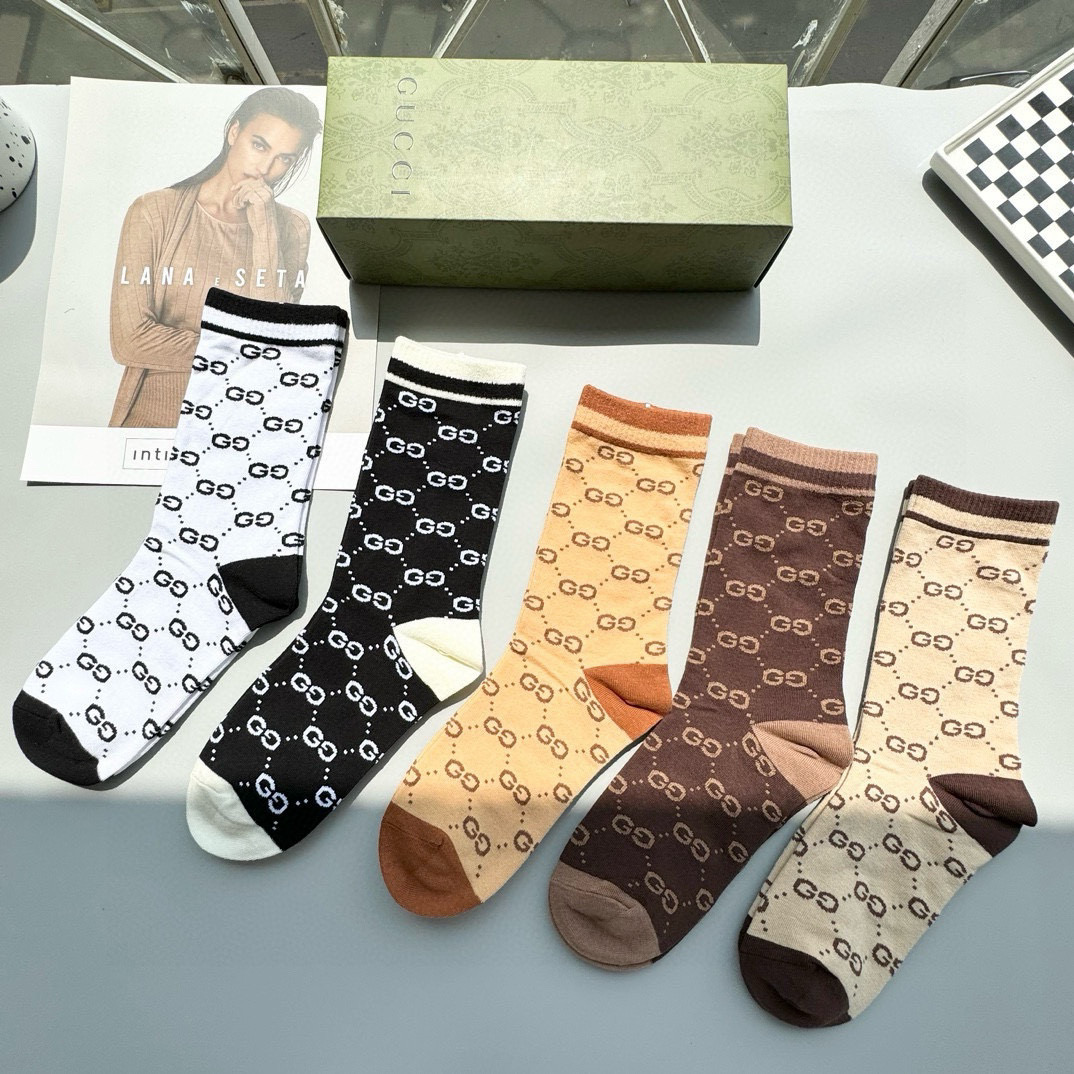  配包装【一盒五双】Gucci · 古奇❗️网红爆款出货~G家新品体香袜专柜对版字母袜子❗️纯棉材质织造