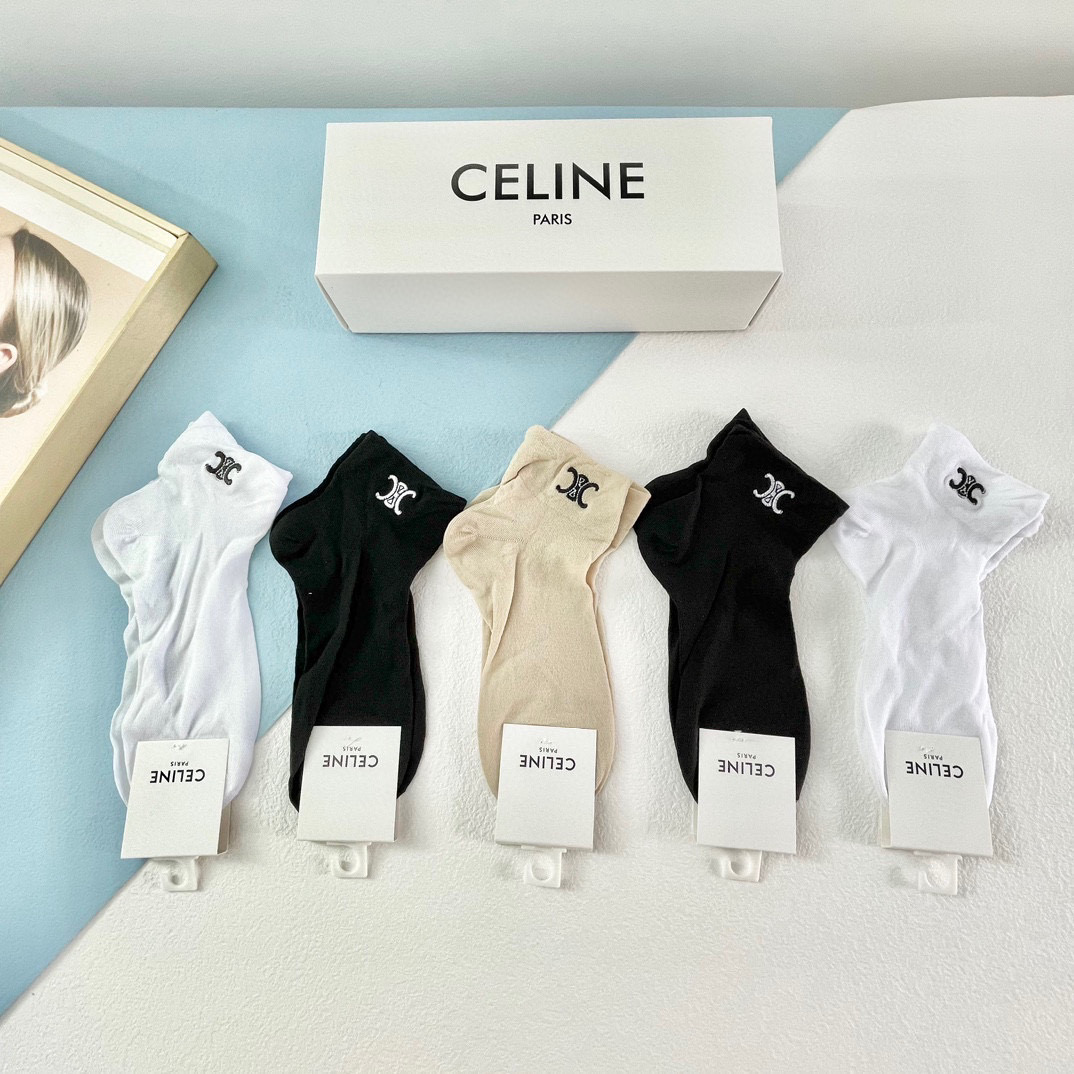  配包装【一盒五双】🌟Celine赛琳  爆款船袜🌟高版本 ～好看到爆炸 欧美大牌船袜🔥🌟潮人必不能少的