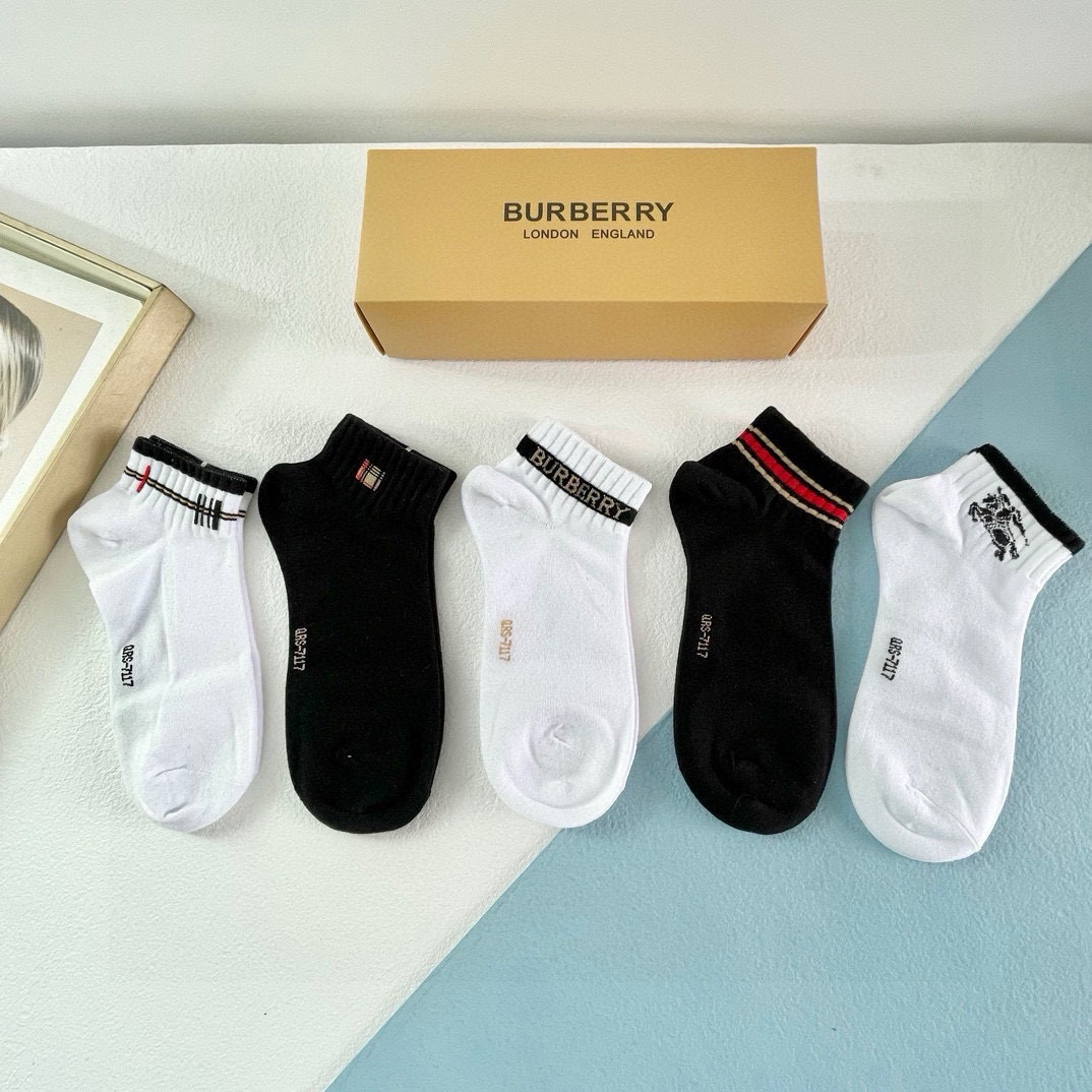NO:299476,Packaging [one box and five pairs] Burberry counter latest style Bagship socks Bajia counter synchronous boat socks, classic internet celebrity hot socks INS high-end socks super eye-catching color, the real thing is super beautiful, ins super hot small items, big brands go out on the street, trendy people must have super easy to match socks, stockings, socks, burberry, burberry, socks19860909配包装【一盒五双】巴宝莉专柜最新款巴格船袜子巴家专柜同步船袜,经典网红爆款袜子INS高端潮袜超抢眼色系,实物超漂亮,ins超火爆小单品,大牌出街,潮人必备超好搭袜子,丝袜,袜子,burberry,burberry,socks,accessory