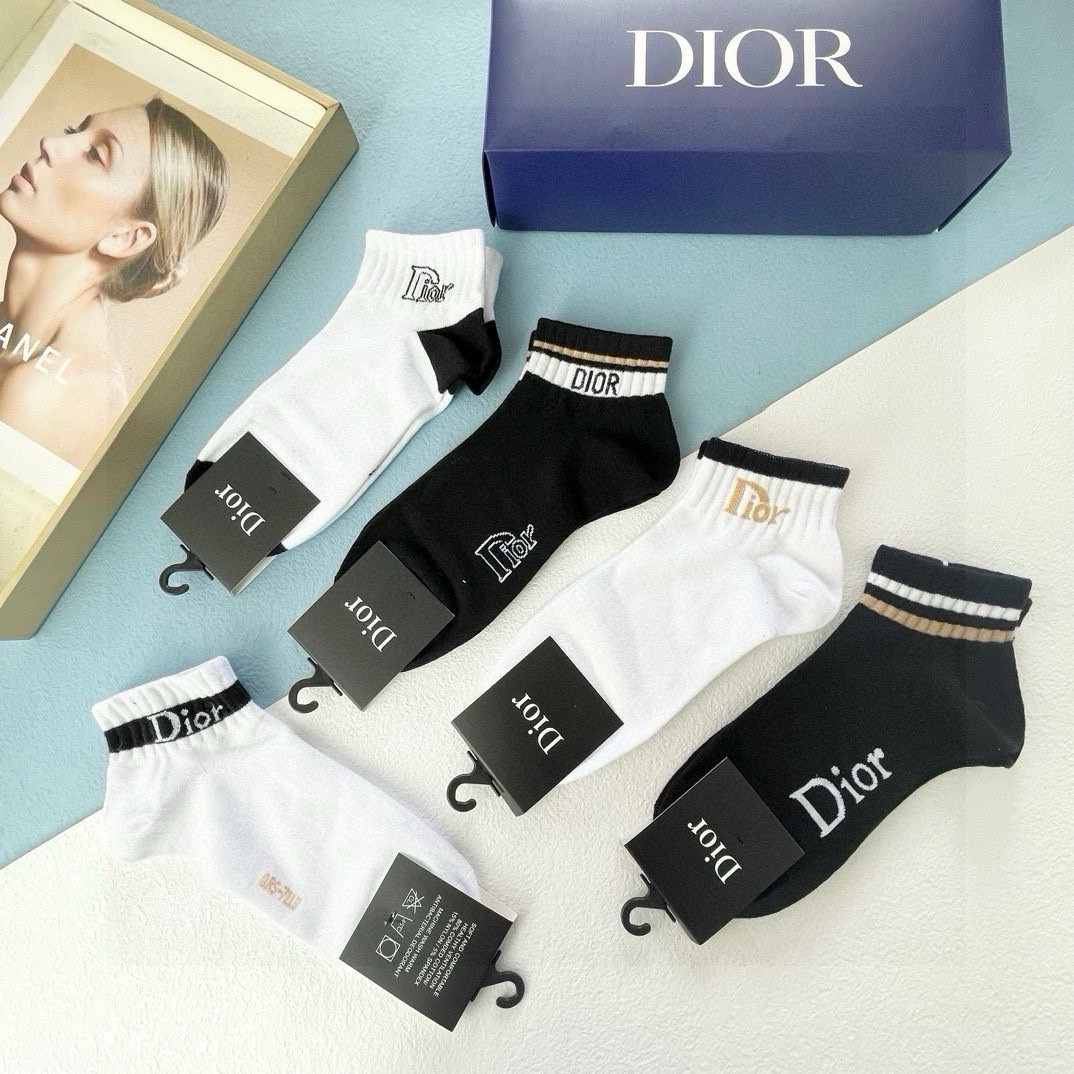  配包装【一盒五双】DIOR 迪奥ins超火爆小单品，Vintage 必备单品 🌟潮人必备 爆款，复古纹