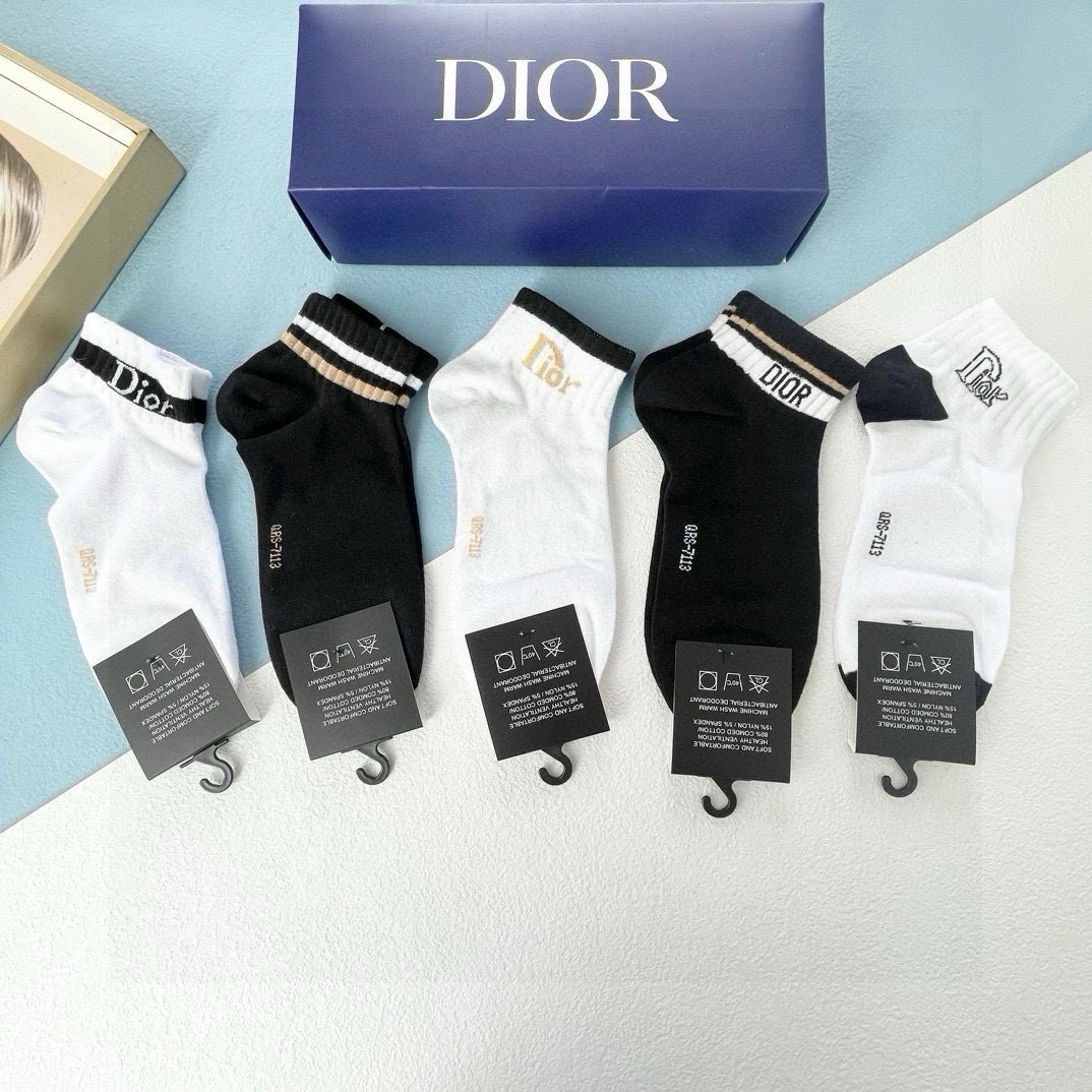  配包装【一盒五双】DIOR 迪奥ins超火爆小单品，Vintage 必备单品 🌟潮人必备 爆款，复古纹
