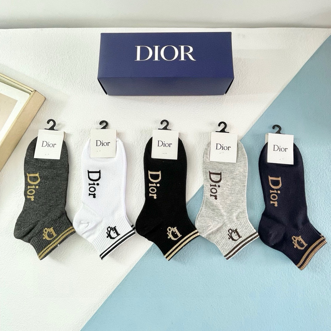  配包装【一盒五双】DIOR 迪奥ins超火爆小单品，Vintage 必备单品 短款🌟潮人必备 爆款，复