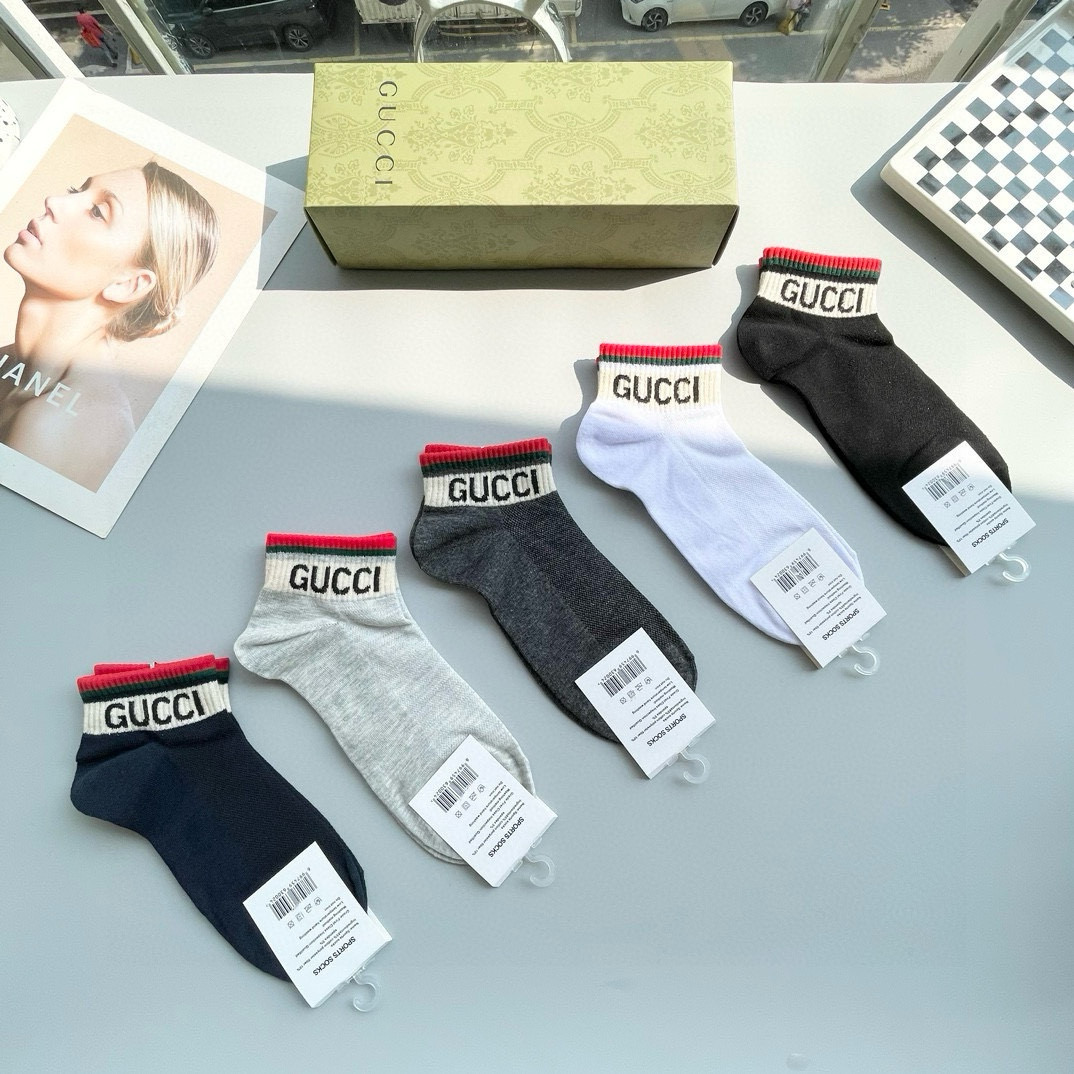  配包装【一盒五双】🌟Gucci 古奇 好看到爆炸欧美大牌短筒袜。🌟潮人必不能少的专柜代购品质 短筒袜子