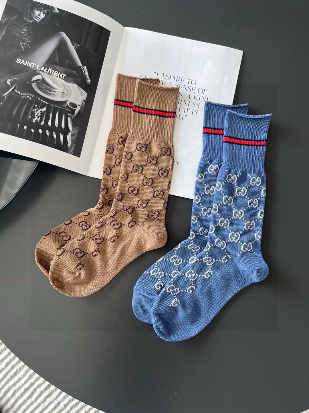  配包装【一盒一双】Gucci · 古奇❗️超级爆款网红袜子❗️G家官网同步针织字母小腿袜，ins明星网