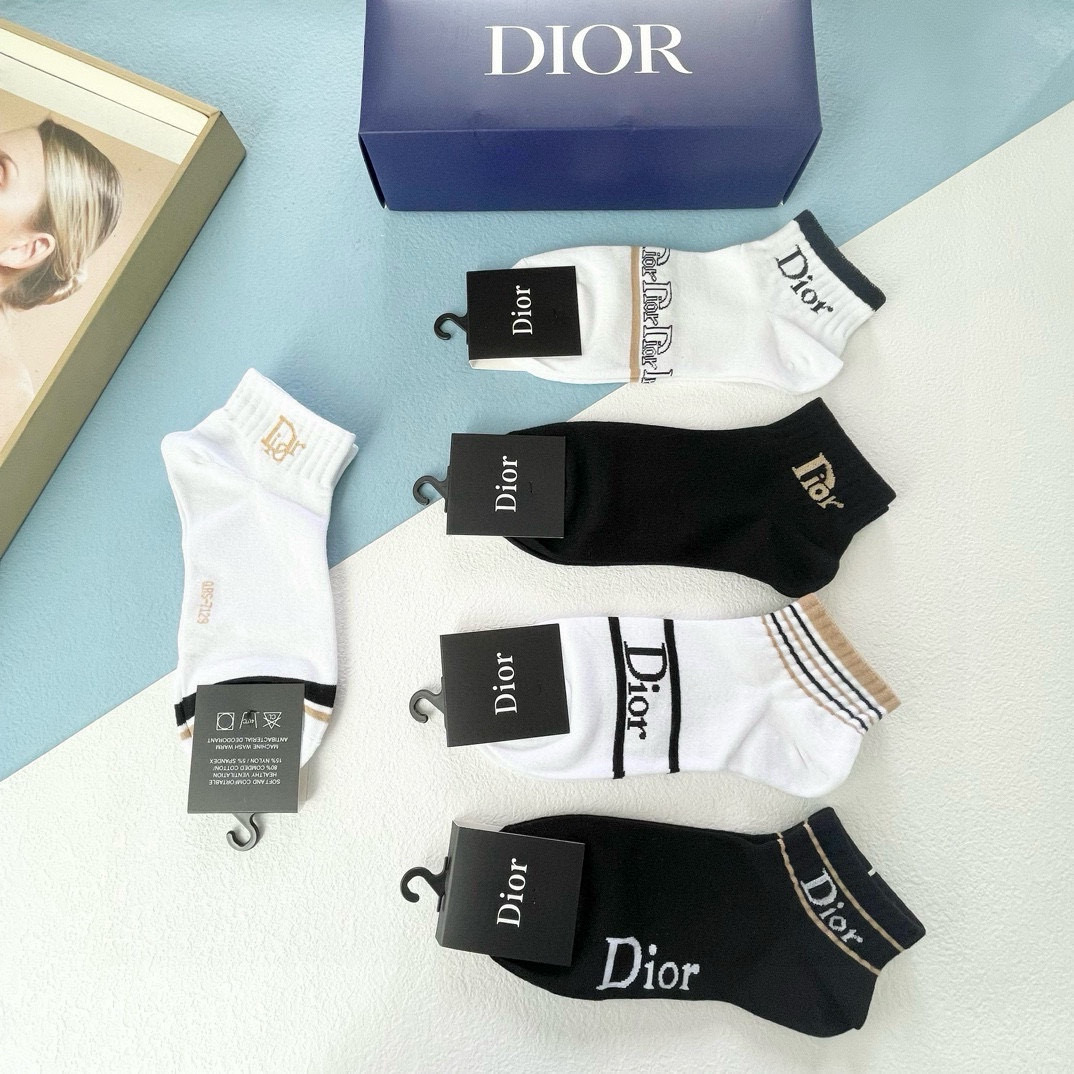  配包装【一盒五双】DIOR 迪奥ins超火爆小单品，Vintage 必备单品 🌟潮人必备 爆款，复古纹