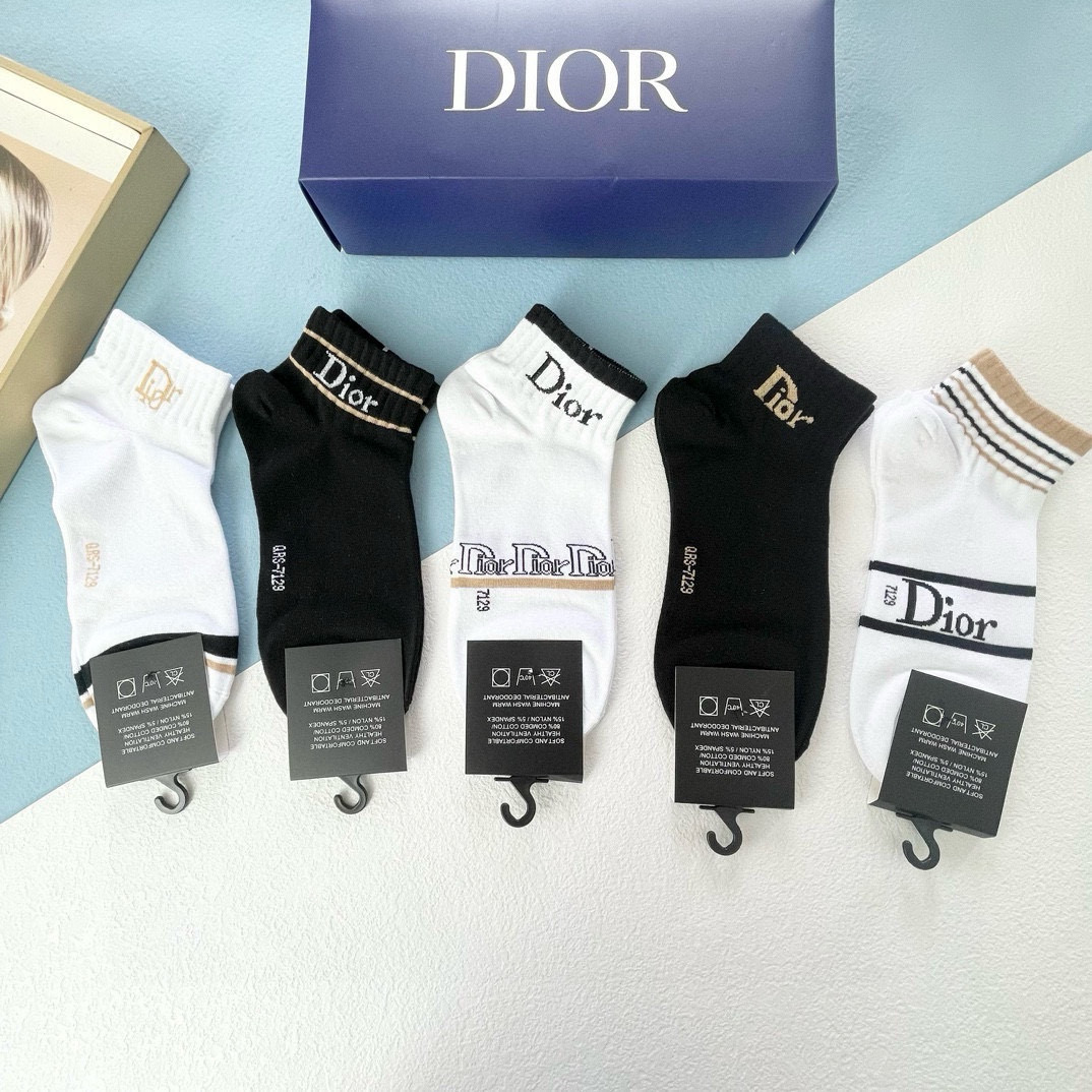  配包装【一盒五双】DIOR 迪奥ins超火爆小单品，Vintage 必备单品 🌟潮人必备 爆款，复古纹