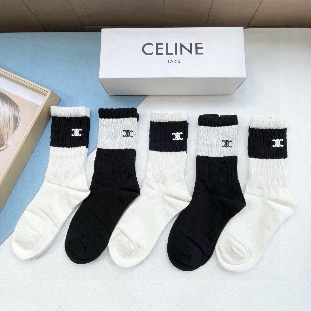  配包装【一盒五双】CELINE · 赛琳❗️高品质🔥超级爆款网红直筒袜子❗️ce家官网同步刺绣字母中筒
