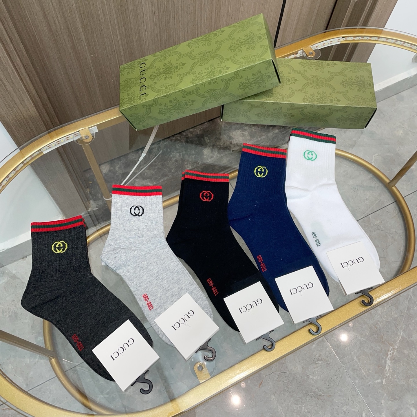  配包装【一盒五双】🌟Gucci 古奇 好看到爆炸欧美大牌中筒袜。🌟潮人必不能少的专柜代购品质 中筒袜子