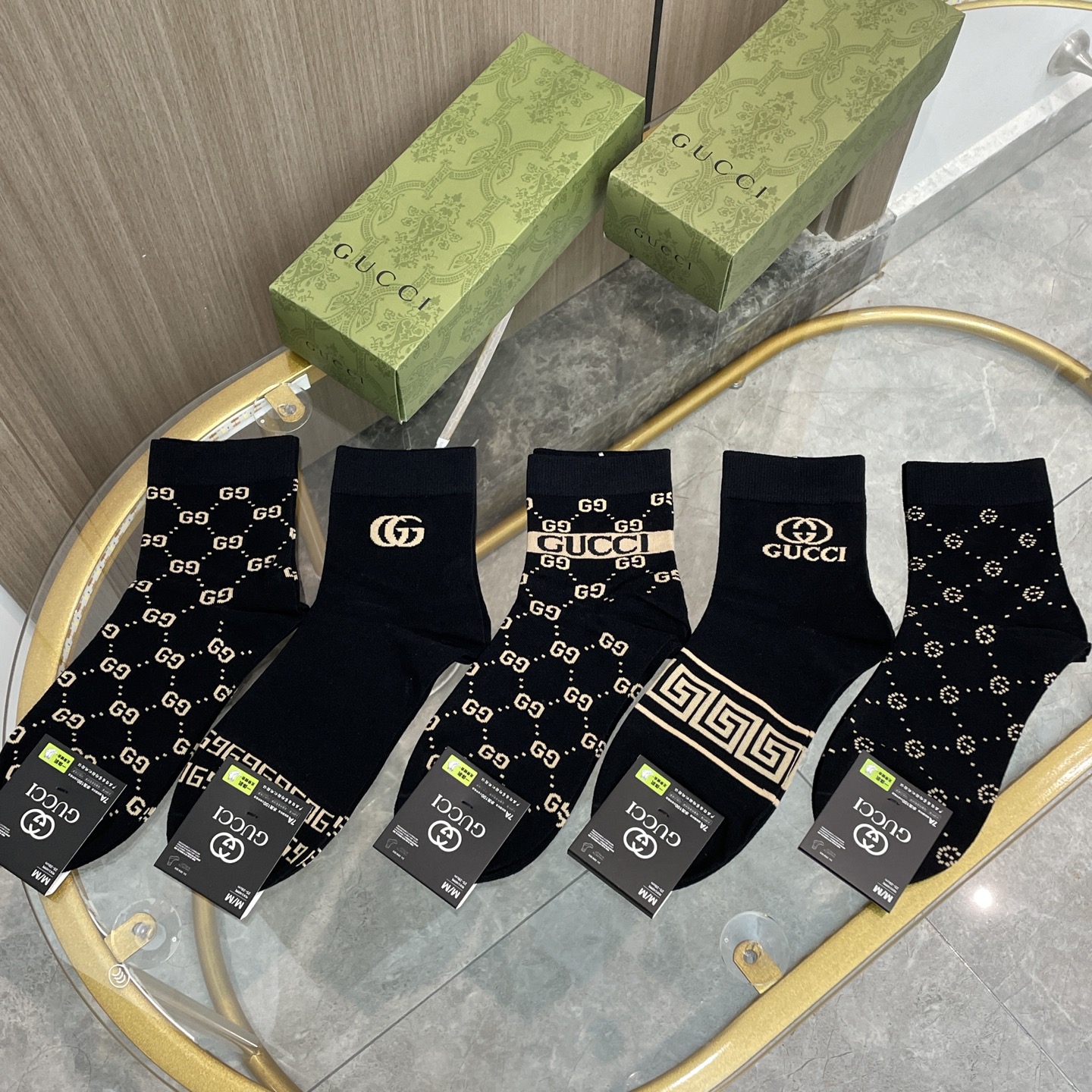 配包装【一盒五双】🌟Gucci 古奇 好看到爆炸欧美大牌中筒袜。🌟潮人必不能少的专柜代购品质 中筒袜子
