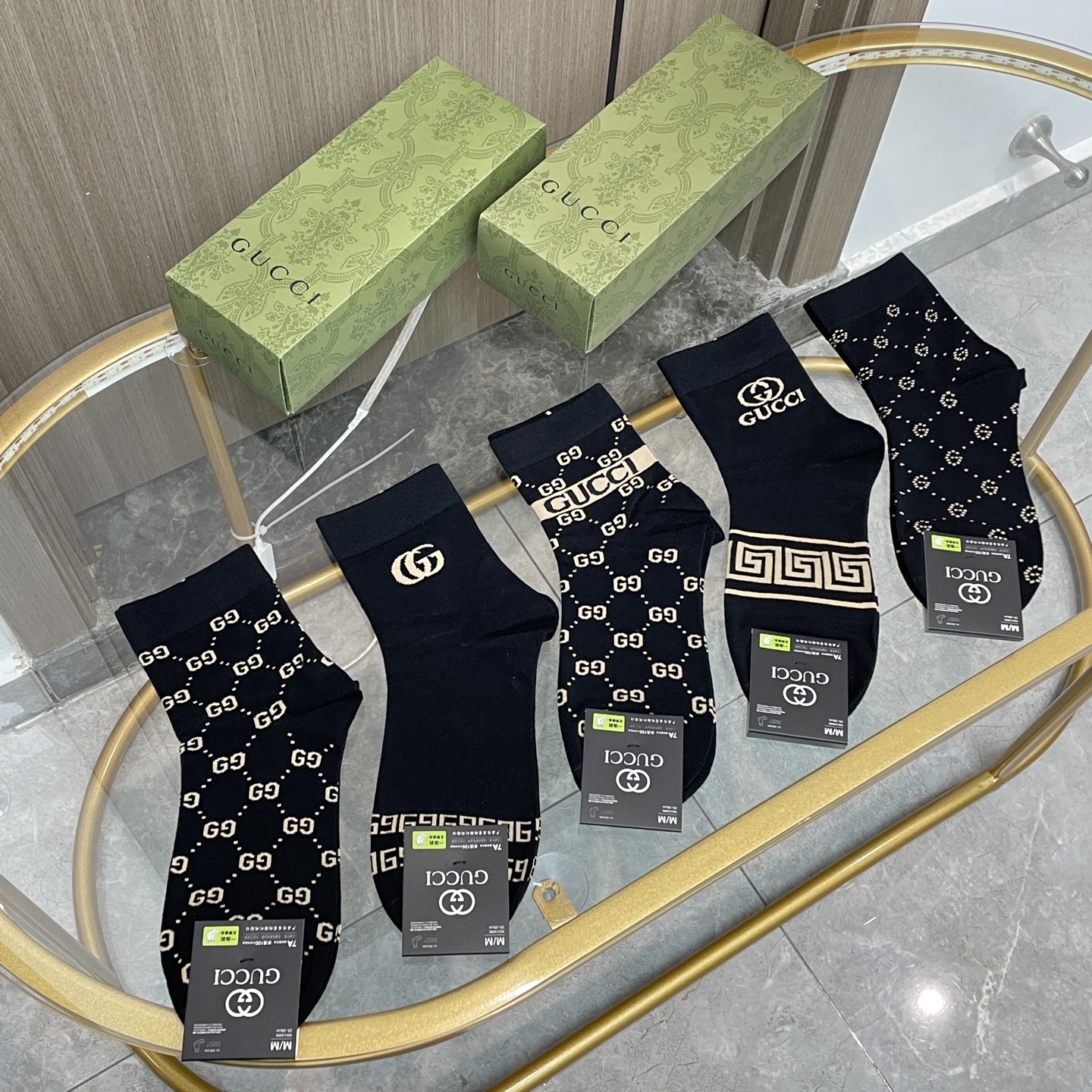  配包装【一盒五双】🌟Gucci 古奇 好看到爆炸欧美大牌中筒袜。🌟潮人必不能少的专柜代购品质 中筒袜子