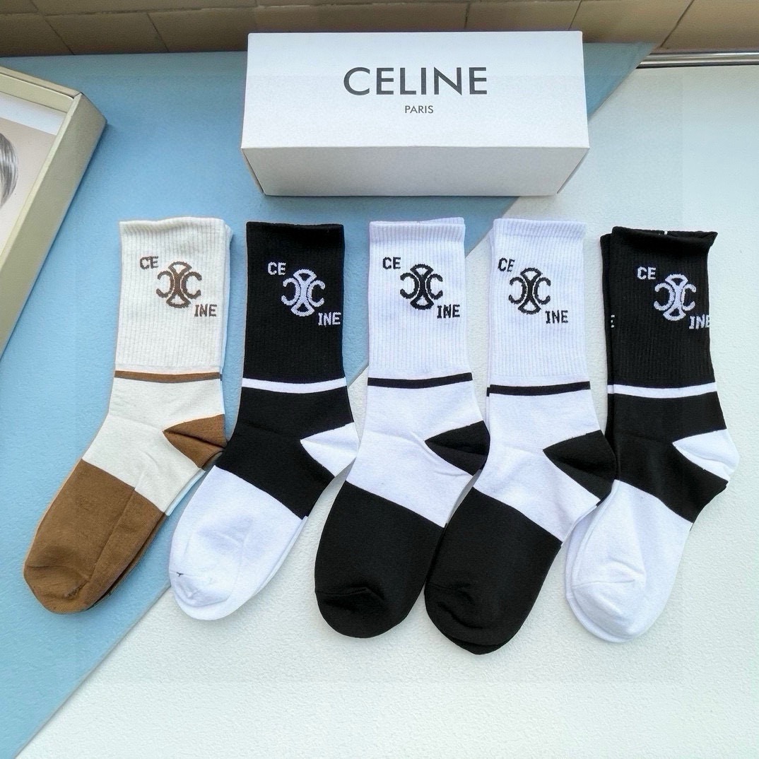  配包装【一盒四双】CELINE · 赛琳❗️高品质。超级爆款网红袜子❗️ce家官网同步刺绣字母中筒袜，