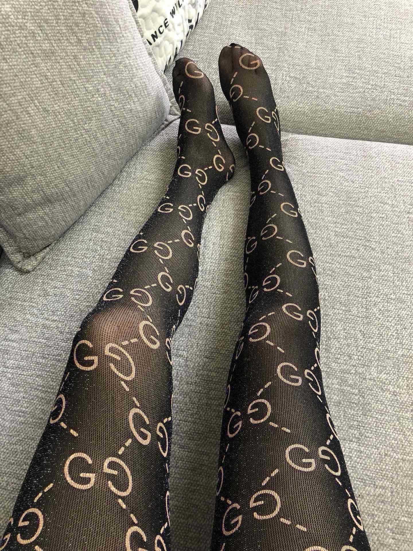  配包装【一盒一双】官网同款GUCCI（古奇）连体网裤色色女神丝袜必备单品，光腿季节过渡必备单品 出口日