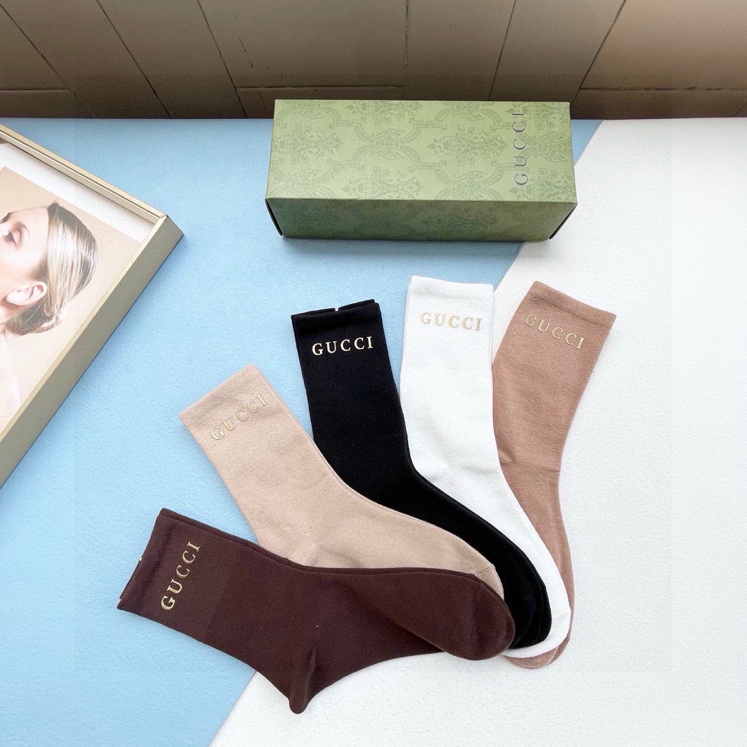  配包装【一盒五双】Gucci · 古奇❗️G家新品烫金中短筒男女款袜子❗️专柜同步长袜，超级经典的G家