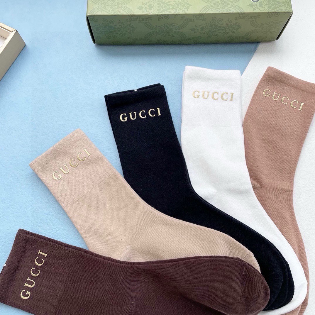  配包装【一盒五双】Gucci · 古奇❗️G家新品烫金中短筒男女款袜子❗️专柜同步长袜，超级经典的G家