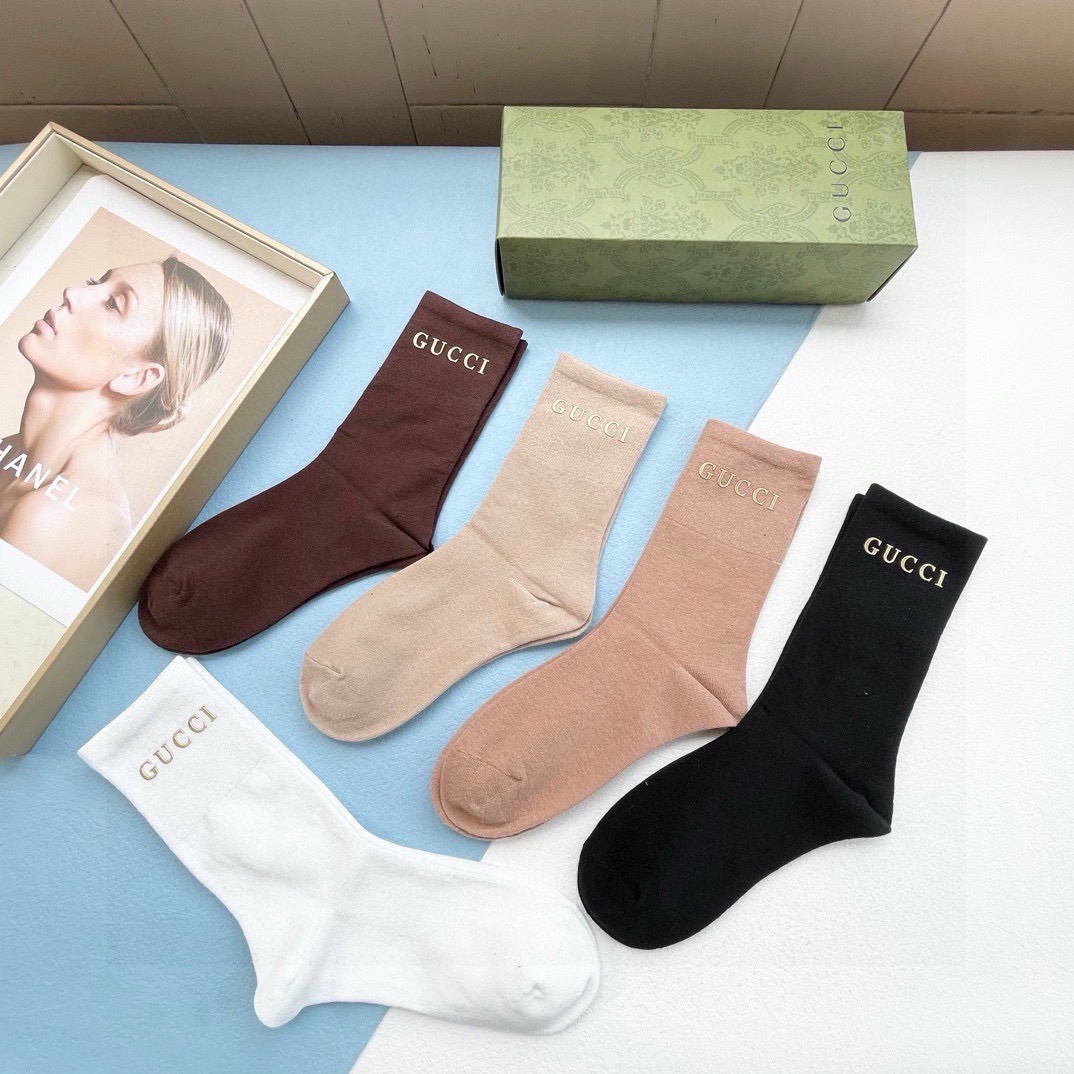  配包装【一盒五双】Gucci · 古奇❗️G家新品烫金中短筒男女款袜子❗️专柜同步长袜，超级经典的G家