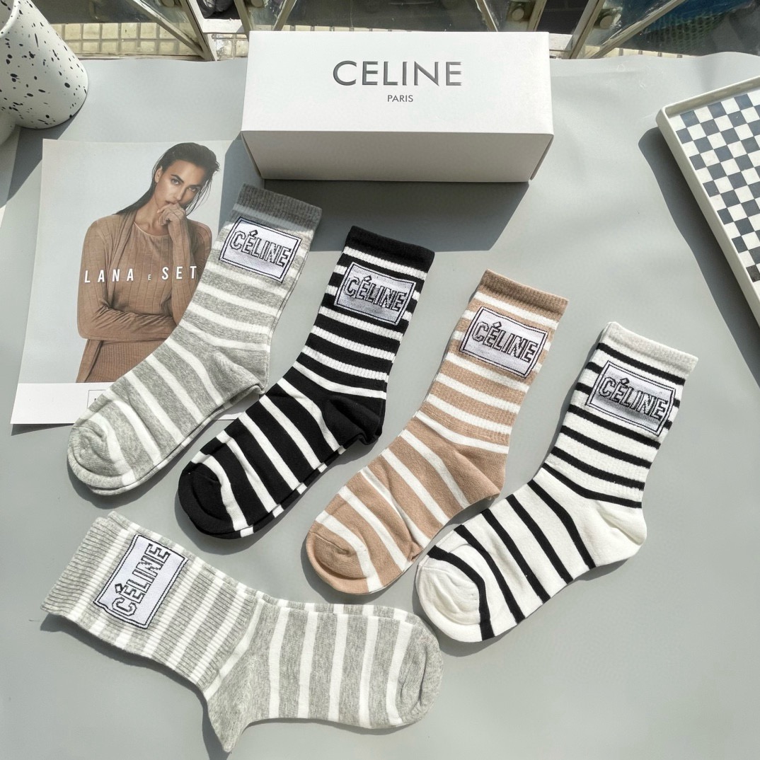  配包装【一盒五双】CELINE · 赛琳❗️高品质🔥超级爆款网红袜子❗️ce家官网同步刺绣字母中筒袜，
