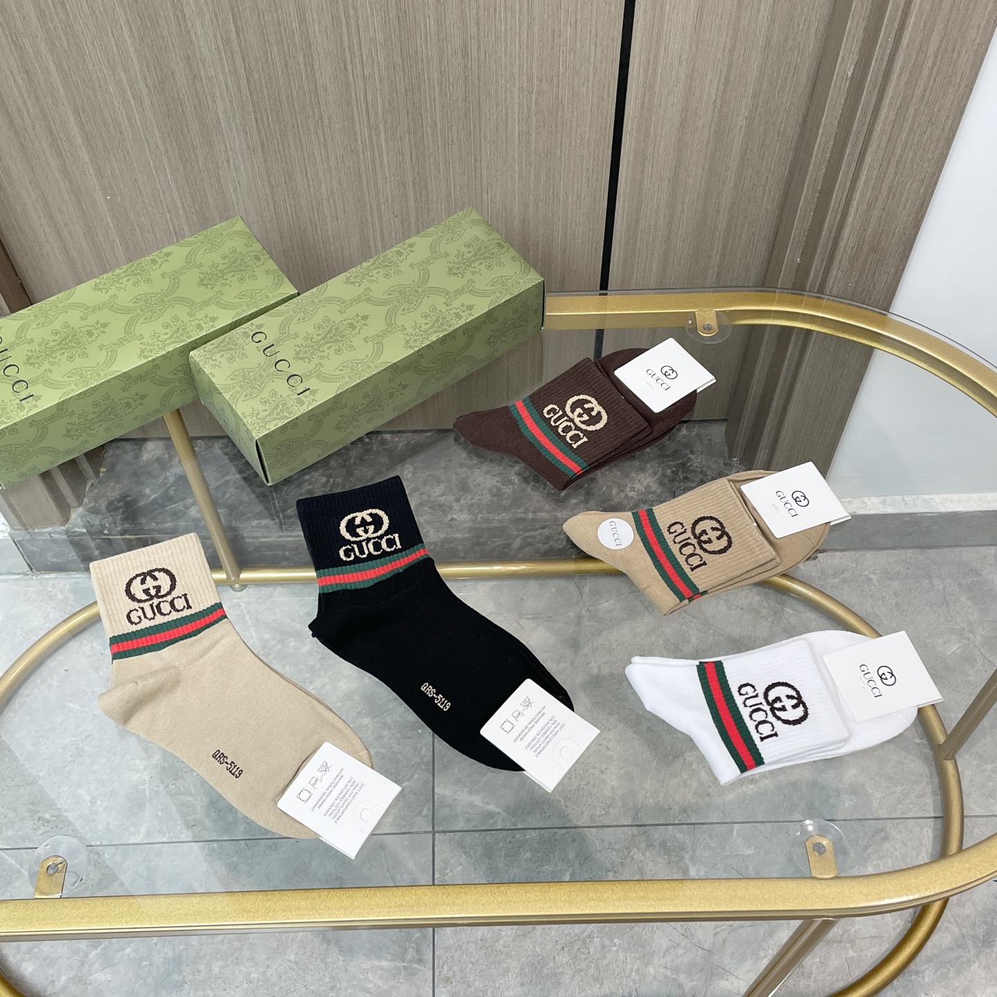  配包装【一盒五双】🌟Gucci 古奇 好看到爆炸欧美大牌中筒袜🔥🌟潮人必不能少的专柜代购品质 中筒袜子