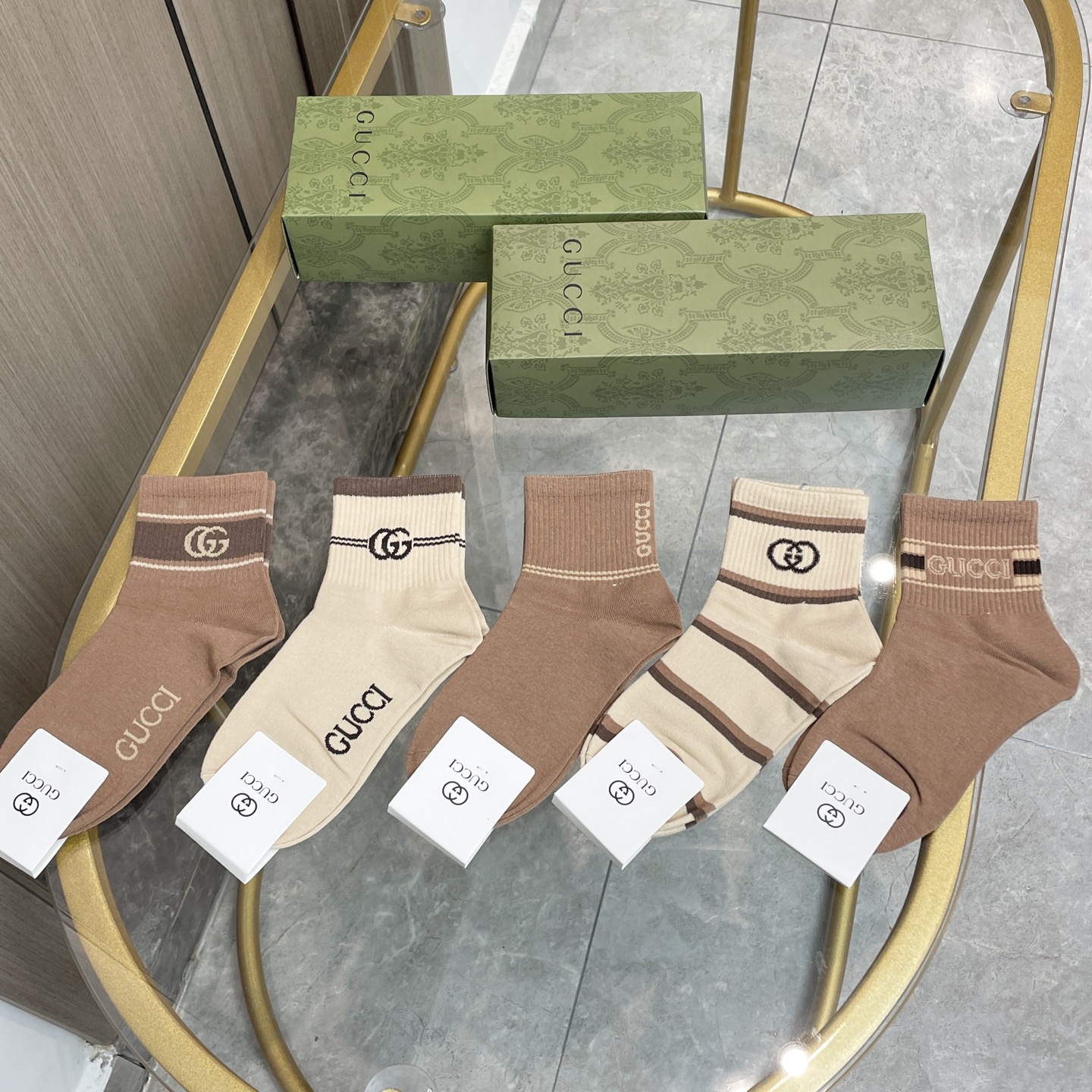 配包装【一盒五双】🌟Gucci 古奇 好看到爆炸欧美大牌中筒袜🔥🌟潮人必不能少的专柜代购品质 中筒袜子 