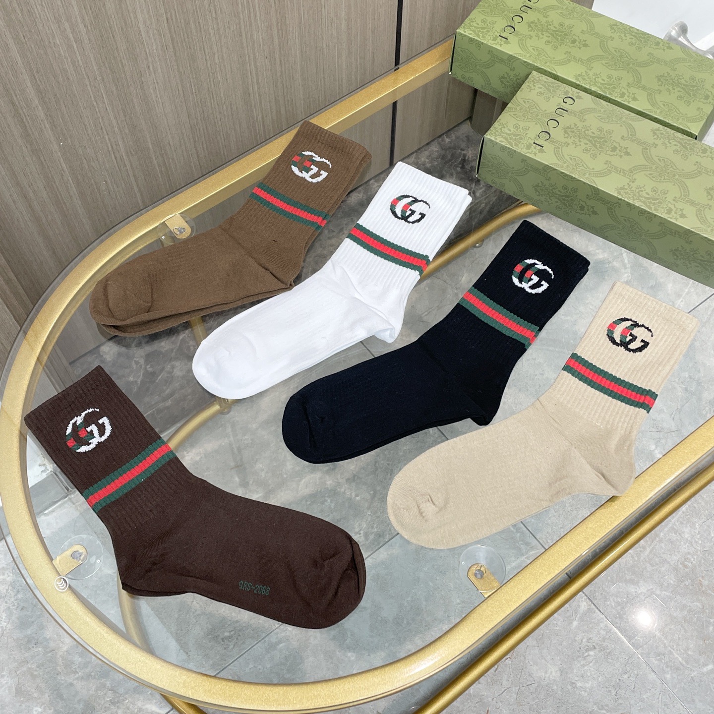 配包装【一盒五双】Gucci · 古奇❗️网红爆款出货~G家新品专柜对版袜子❗️纯棉材质织造，超级柔软舒