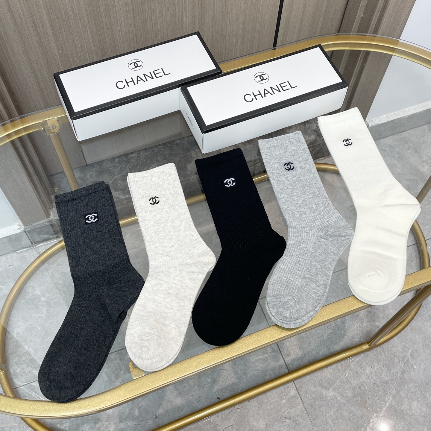 配包装【一盒五双】CHANEL · 香奈儿❗️高品质🔥超级爆款网红袜子❗️小香家官网同步字母中筒袜，in
