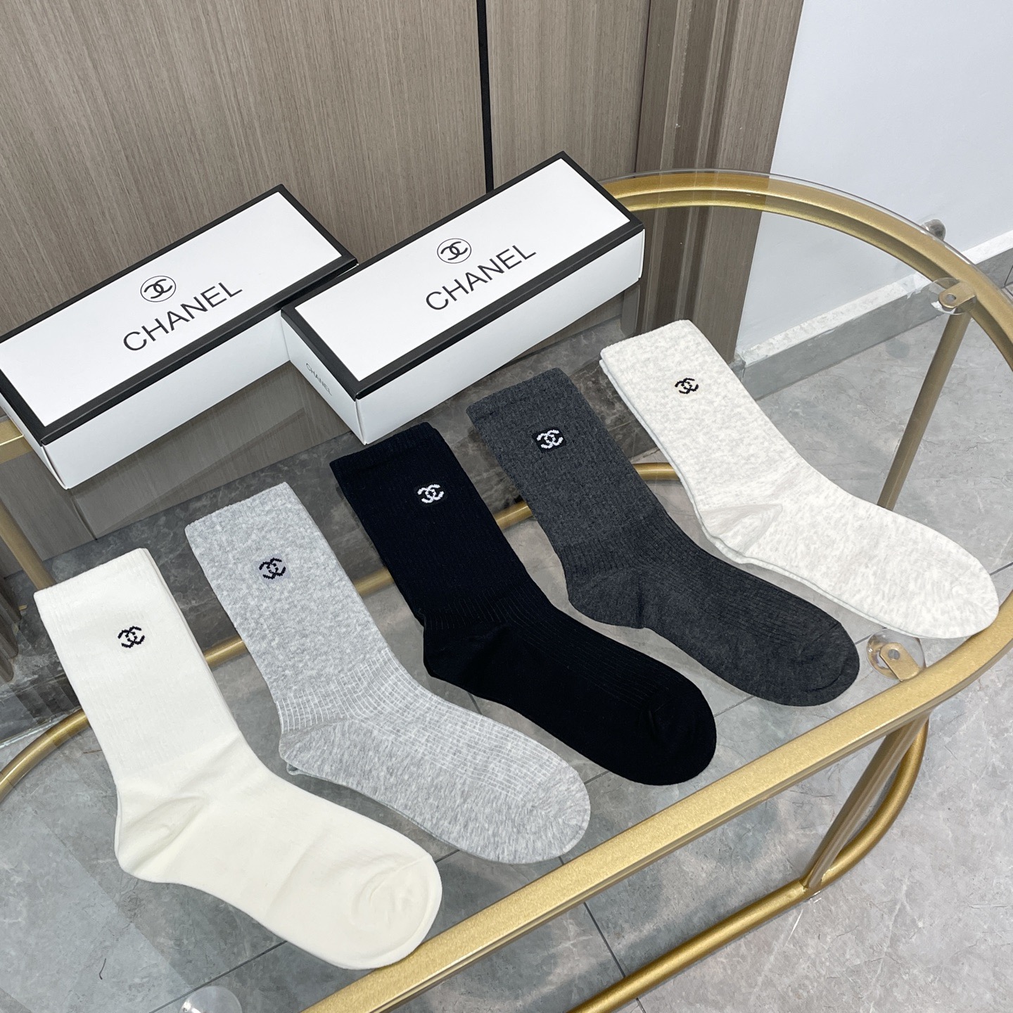 配包装【一盒五双】CHANEL · 香奈儿❗️高品质🔥超级爆款网红袜子❗️小香家官网同步字母中筒袜，in