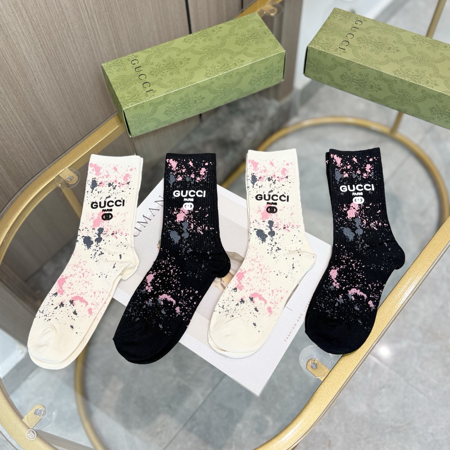 配包装【一盒四双】🌟GUCCI 古奇 爆款中筒袜🌟高版本 ～好看到爆炸 欧美大牌中筒袜🔥🌟潮人必不能少的