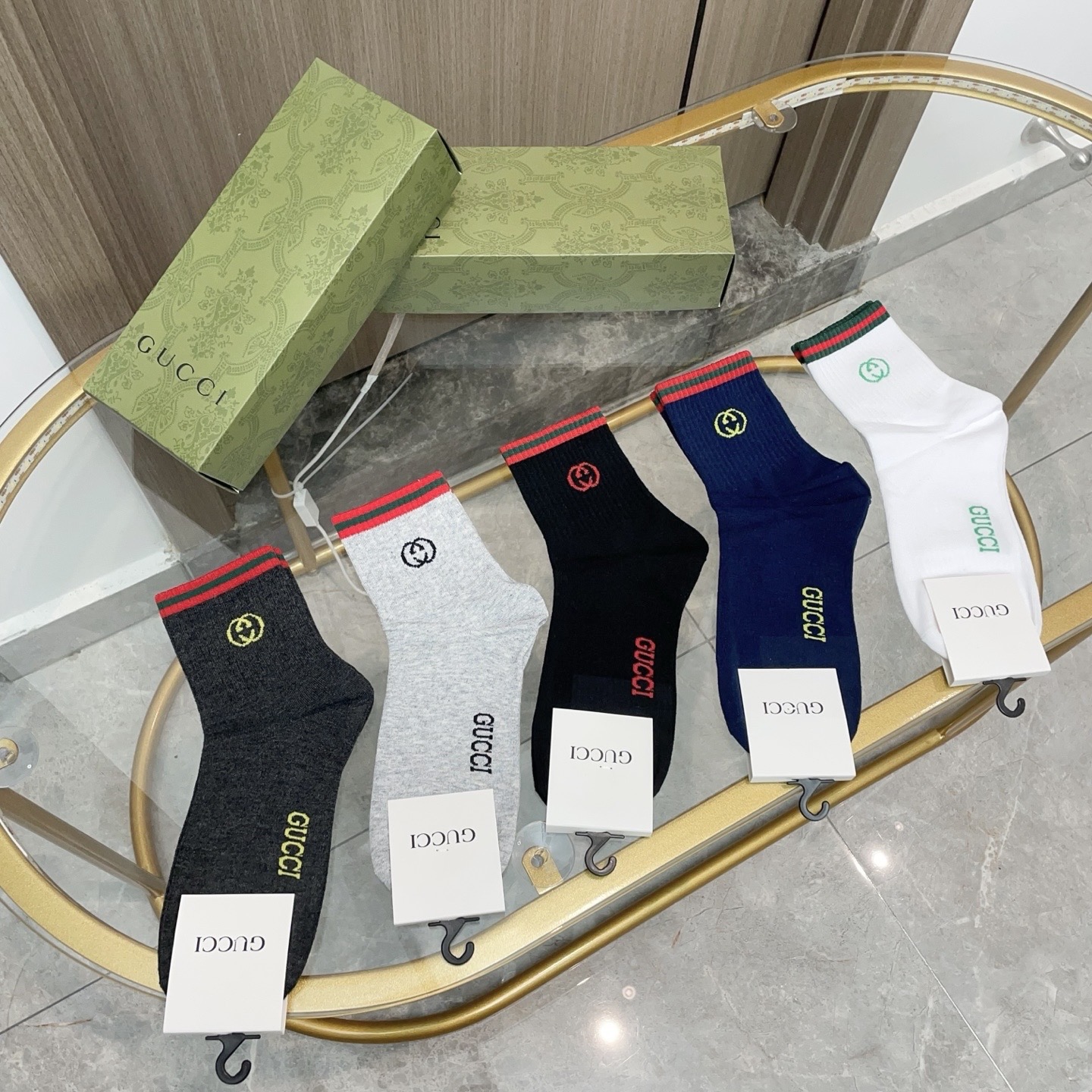 配包装【一盒五双】🌟Gucci 古奇 好看到爆炸欧美大牌中筒袜🔥🌟潮人必不能少的专柜代购品质 中筒袜子 