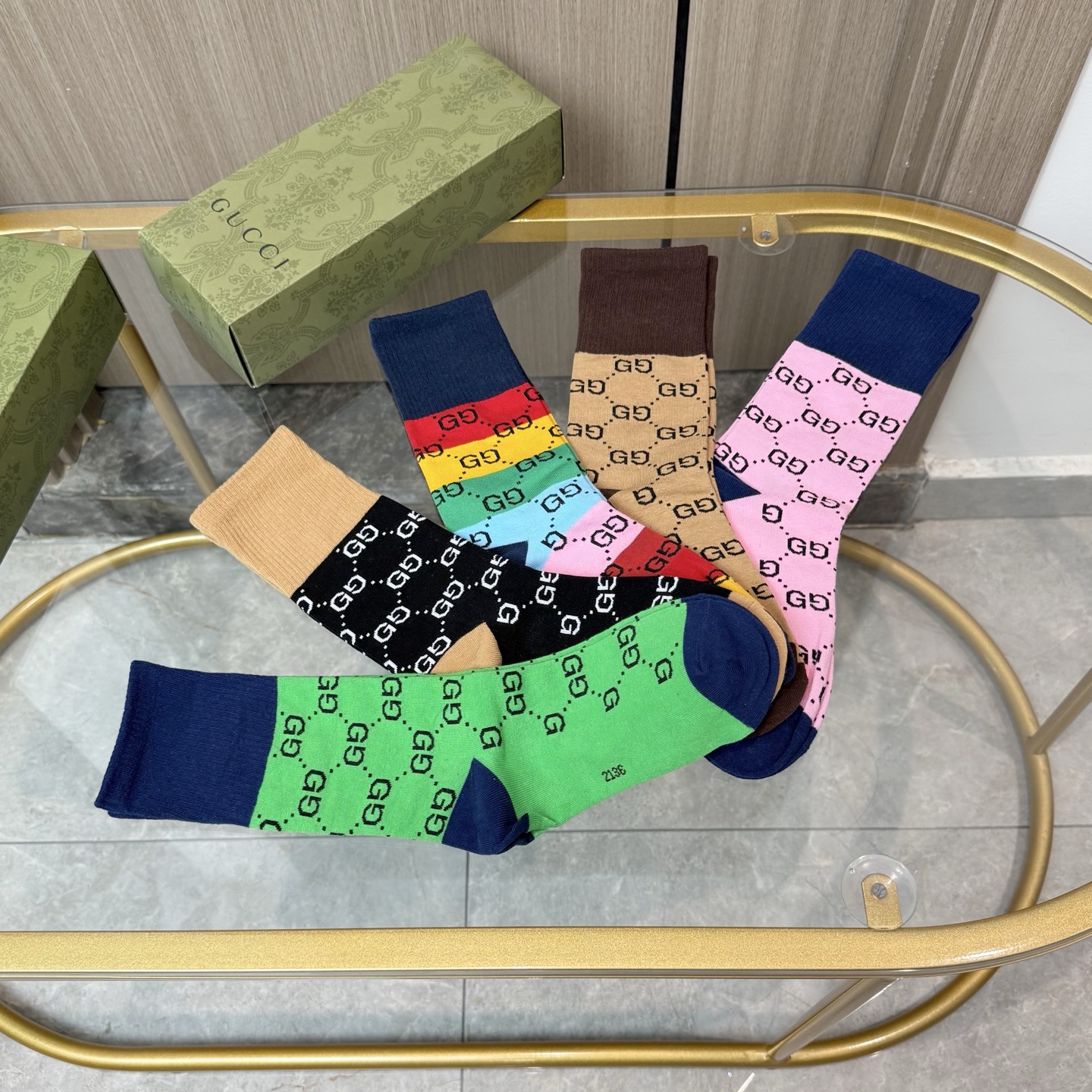 配包装【一盒五双】Gucci · 古奇❗️网红爆款出货~G家新品专柜对版袜子❗️纯棉材质织造，超级柔软舒