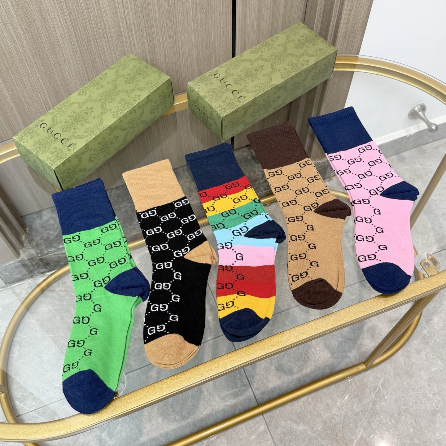 配包装【一盒五双】Gucci · 古奇❗️网红爆款出货~G家新品专柜对版袜子❗️纯棉材质织造，超级柔软舒
