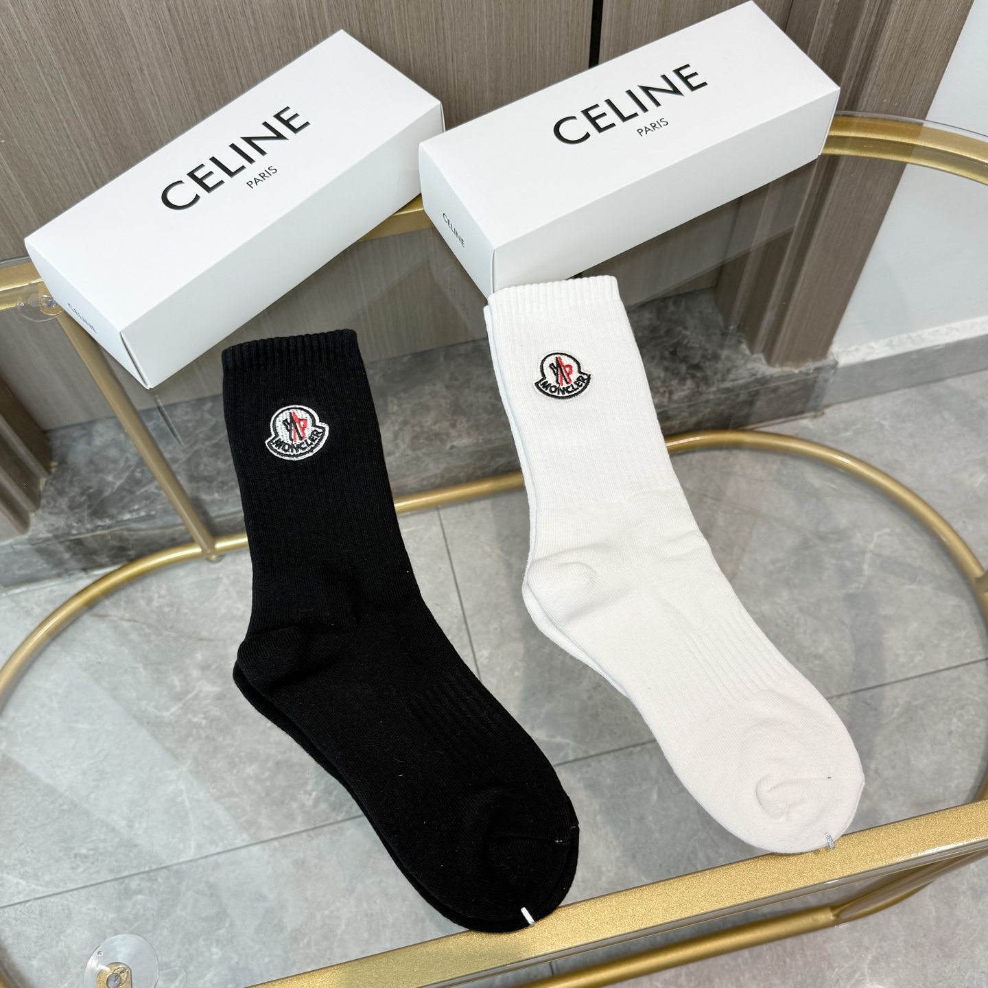 配包装【一盒二双】MONCLER · 蒙口❗️超级爆款网红袜子❗️M家官网同步刺绣字母小腿袜毛巾袜，in