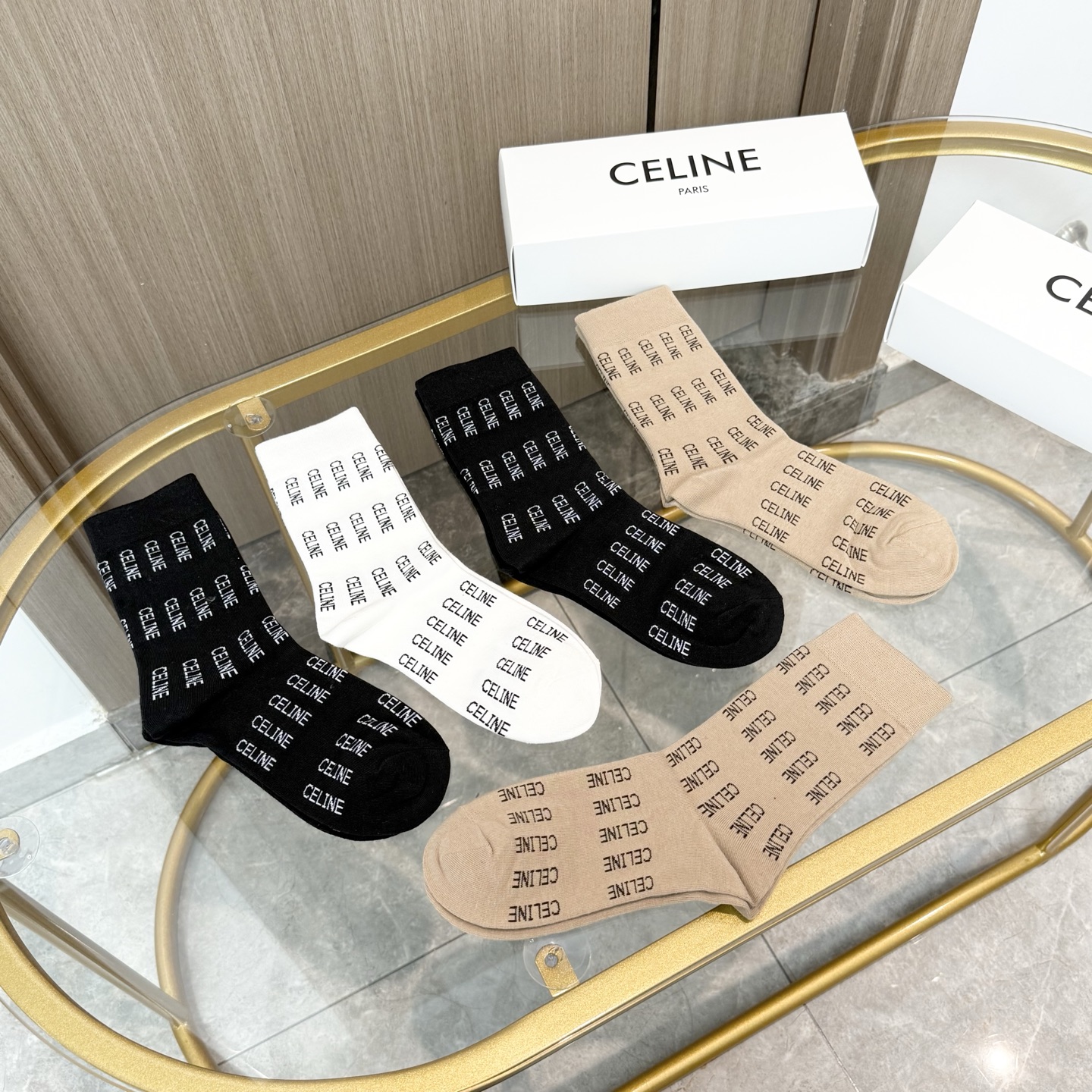 配包装【一盒四双】CELINE · 赛琳❗️高品质🔥超级爆款网红袜子❗️ce家官网同步刺绣字母中筒袜，i