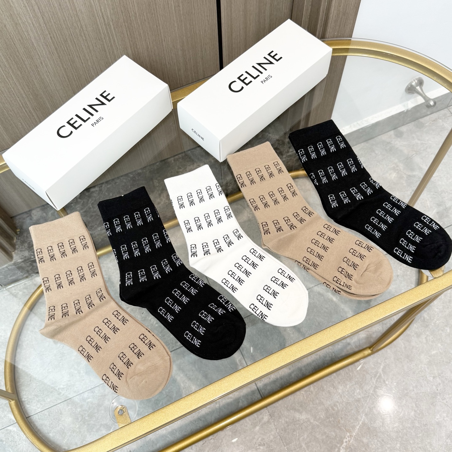 配包装【一盒四双】CELINE · 赛琳❗️高品质🔥超级爆款网红袜子❗️ce家官网同步刺绣字母中筒袜，i