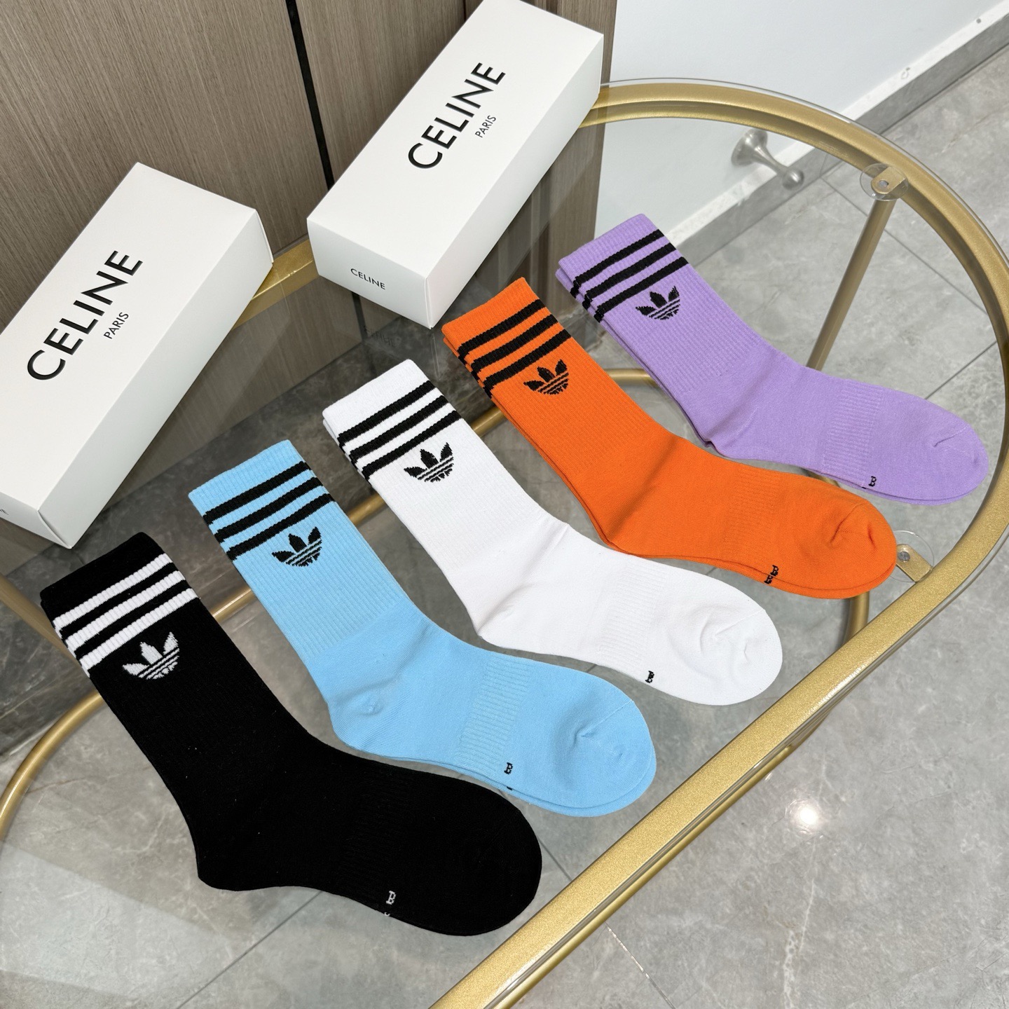 NO:584821,Comes with packaging [five pairs in one box] adidas new clover mid-length pile socks!  Counter synchronized tube socks, big brands out on the street, fashionable people must have super easy to match. Socks, stockings, socks, adidas, socks19860909配包装【一盒五双】adidas（阿迪达斯）新款三叶草中长款堆堆袜袜子！专柜同步筒袜袜子,大牌出街,潮人必备超好搭.袜子,丝袜,袜子,adidas,socks,accessory