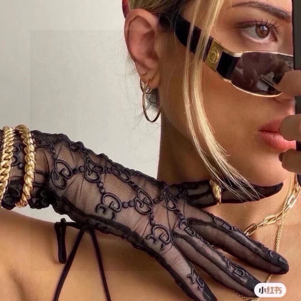 配包装【一盒一对】🔥GUCCI 古奇 爆款 🔥官网同款原版高档GG刺绣字母蕾丝网纱手套🎉🔒🔒光泽鲜亮饱满