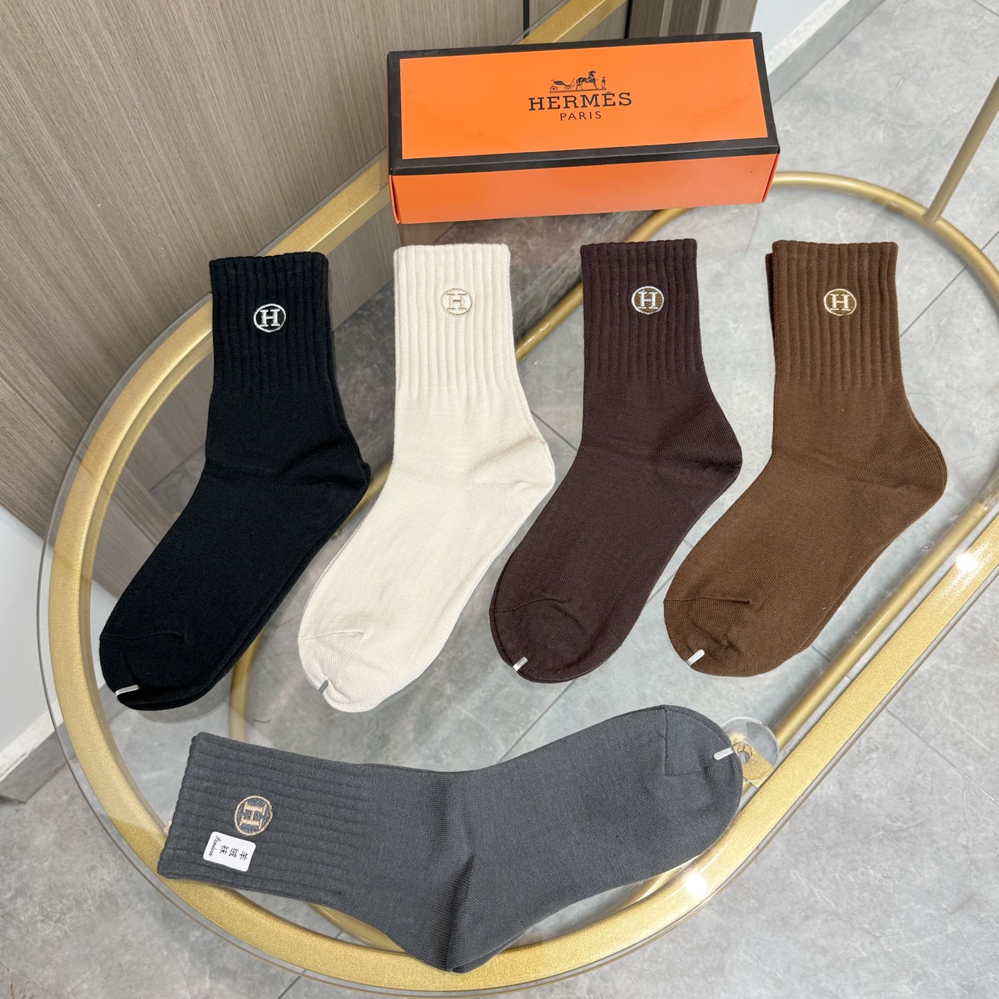 配包装 【一盒五双】HERMER · 爱马仕经典中筒羊绒袜子❗️羊绒面料，专柜同步上新，袜身提花H品牌字