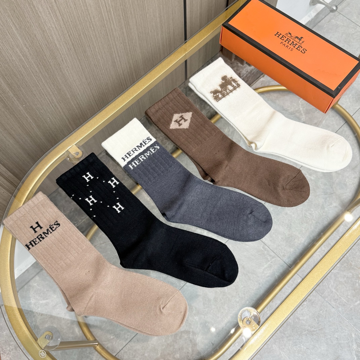 配包装 【一盒五双】HERMER · 爱马仕经典中筒羊绒袜子❗️羊绒面料，专柜同步上新，袜身提花H品牌字