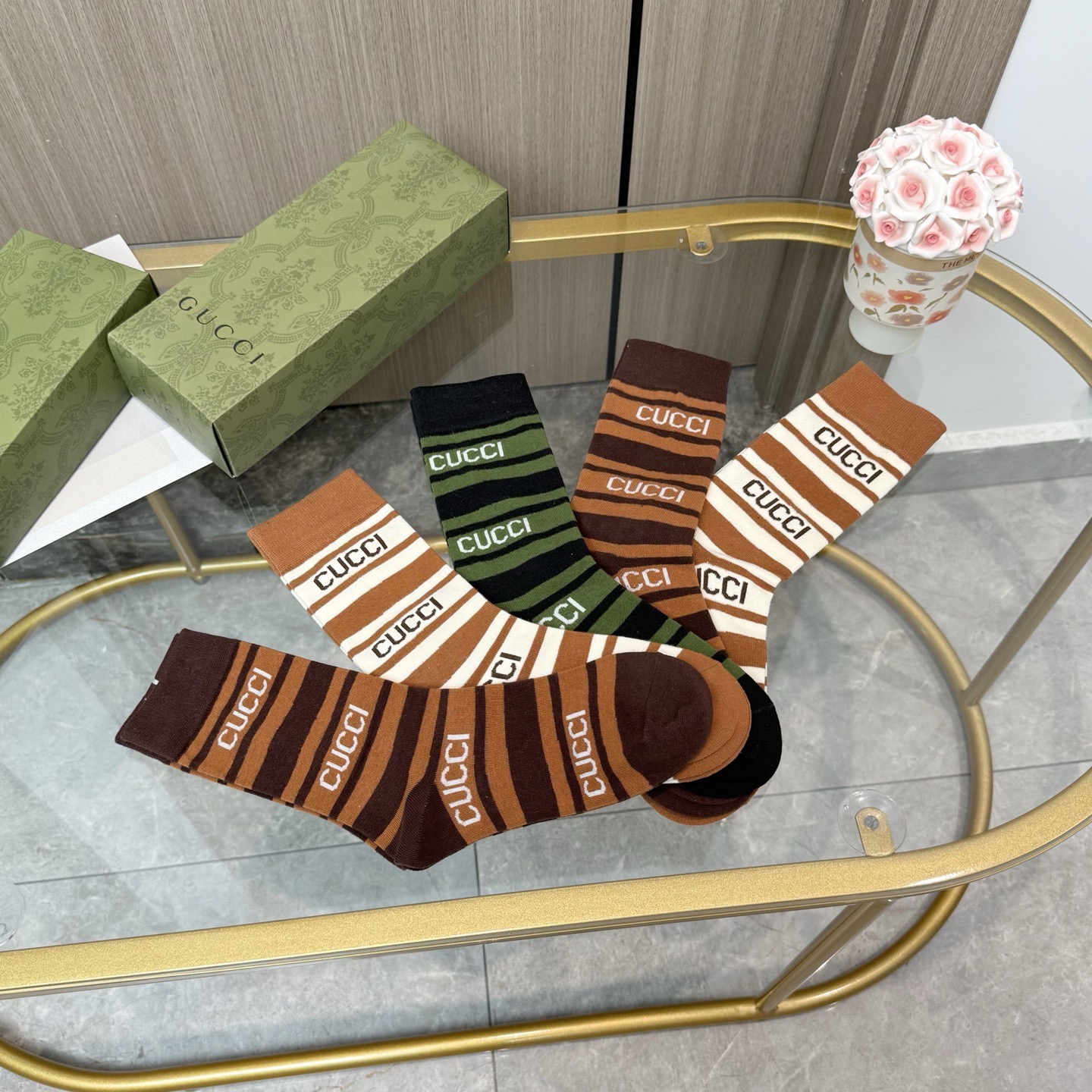 配包装【一盒五双】Gucci · 古奇❗️网红爆款出货~G家新品专柜对版袜子❗️纯棉材质织造，超级柔软舒