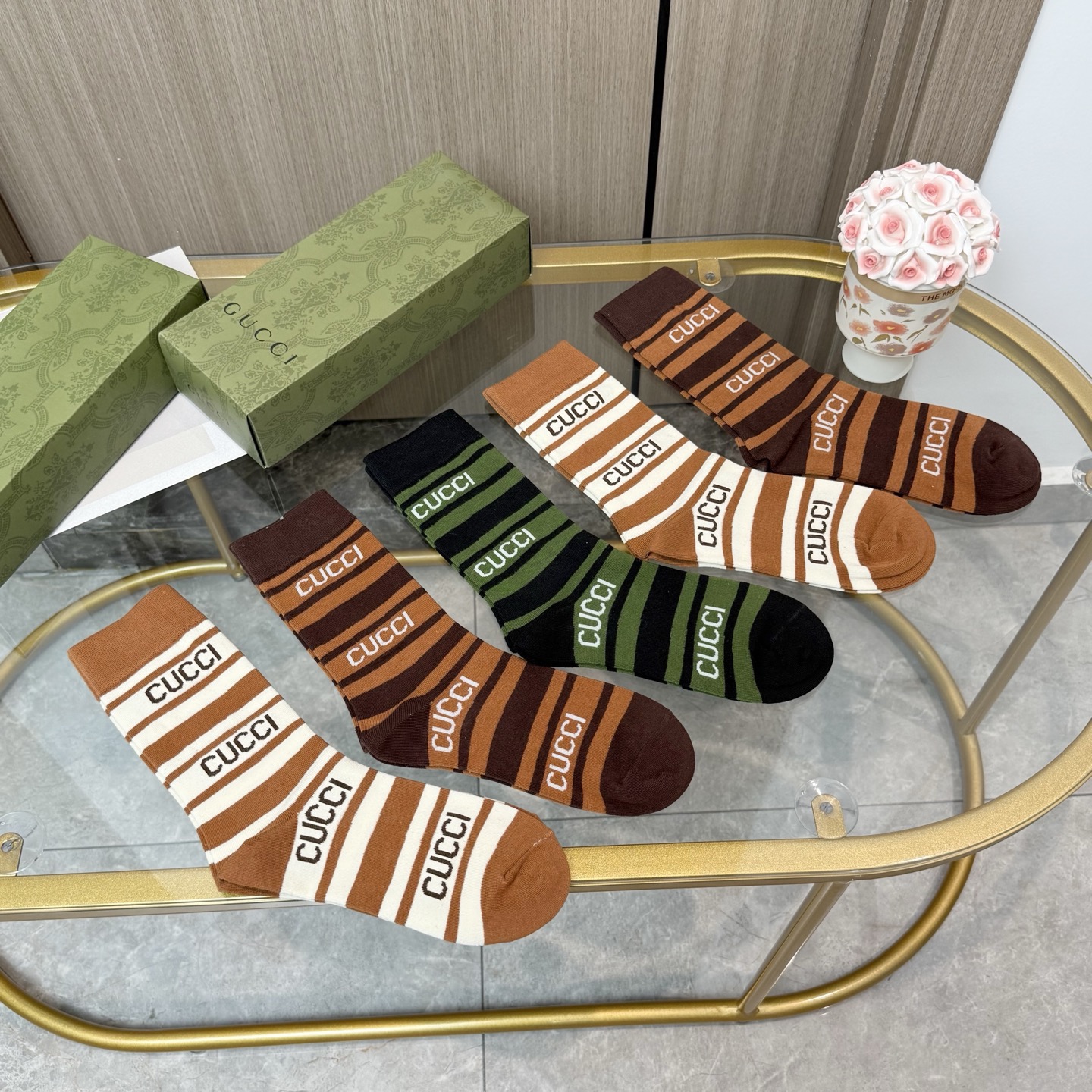 配包装【一盒五双】Gucci · 古奇❗️网红爆款出货~G家新品专柜对版袜子❗️纯棉材质织造，超级柔软舒