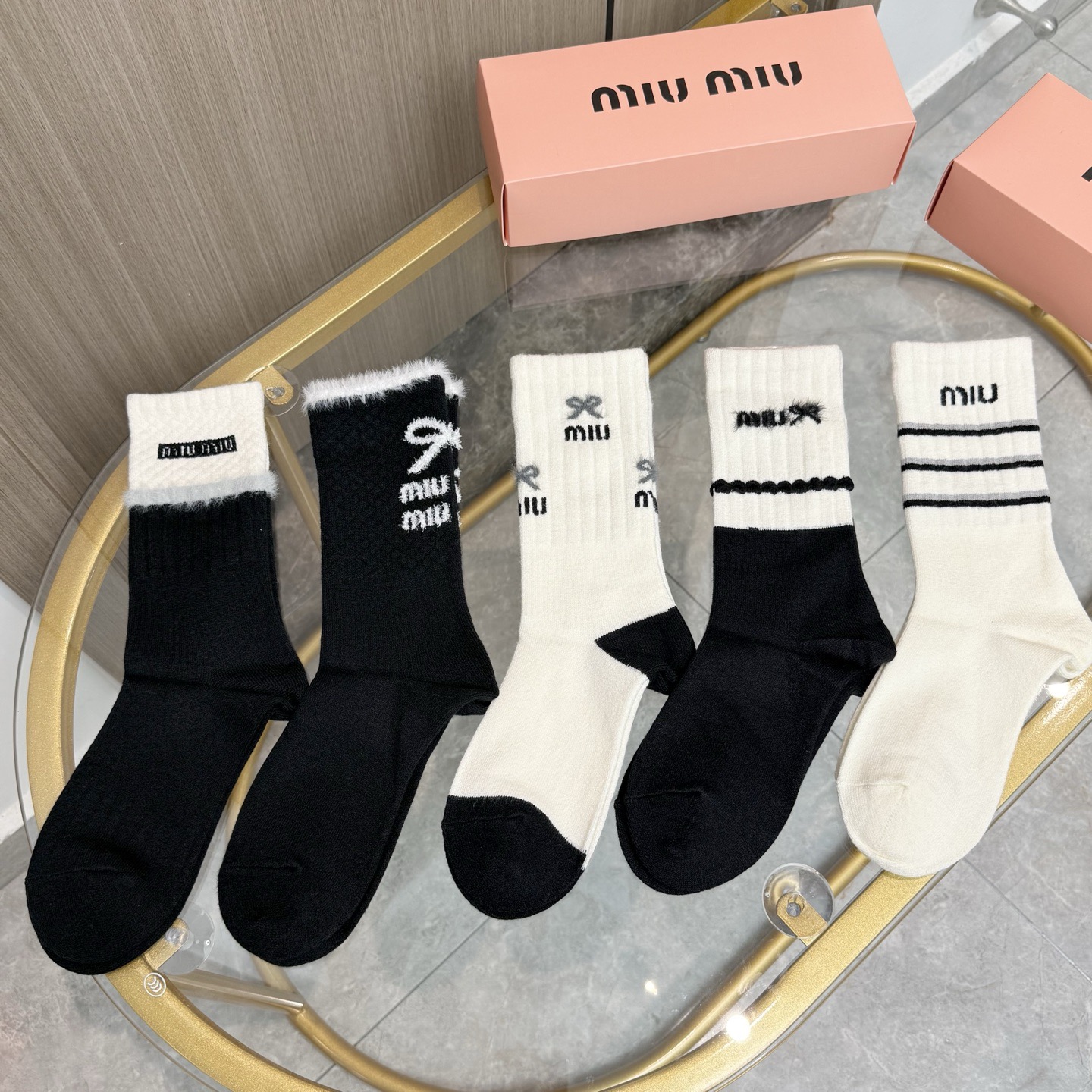 配包装【一盒四双】MIUMIU · 缪缪❗️高品质🔥超级爆款网红羊绒高筒袜子❗️MIU家官网同步刺绣字母