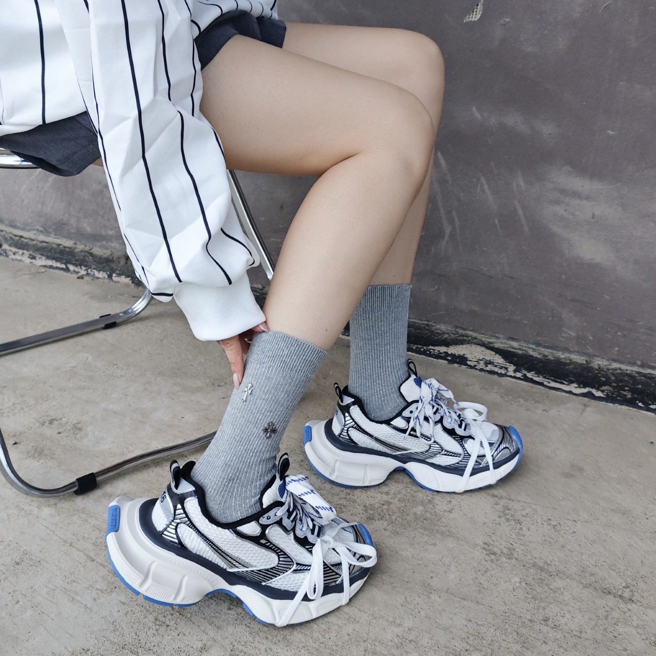 配包装【一盒四双】🌟克罗心 爆款高筒袜🌟高版本 ～好看到爆炸 欧美大牌高筒袜🔥🌟潮人必不能少的专柜代购品