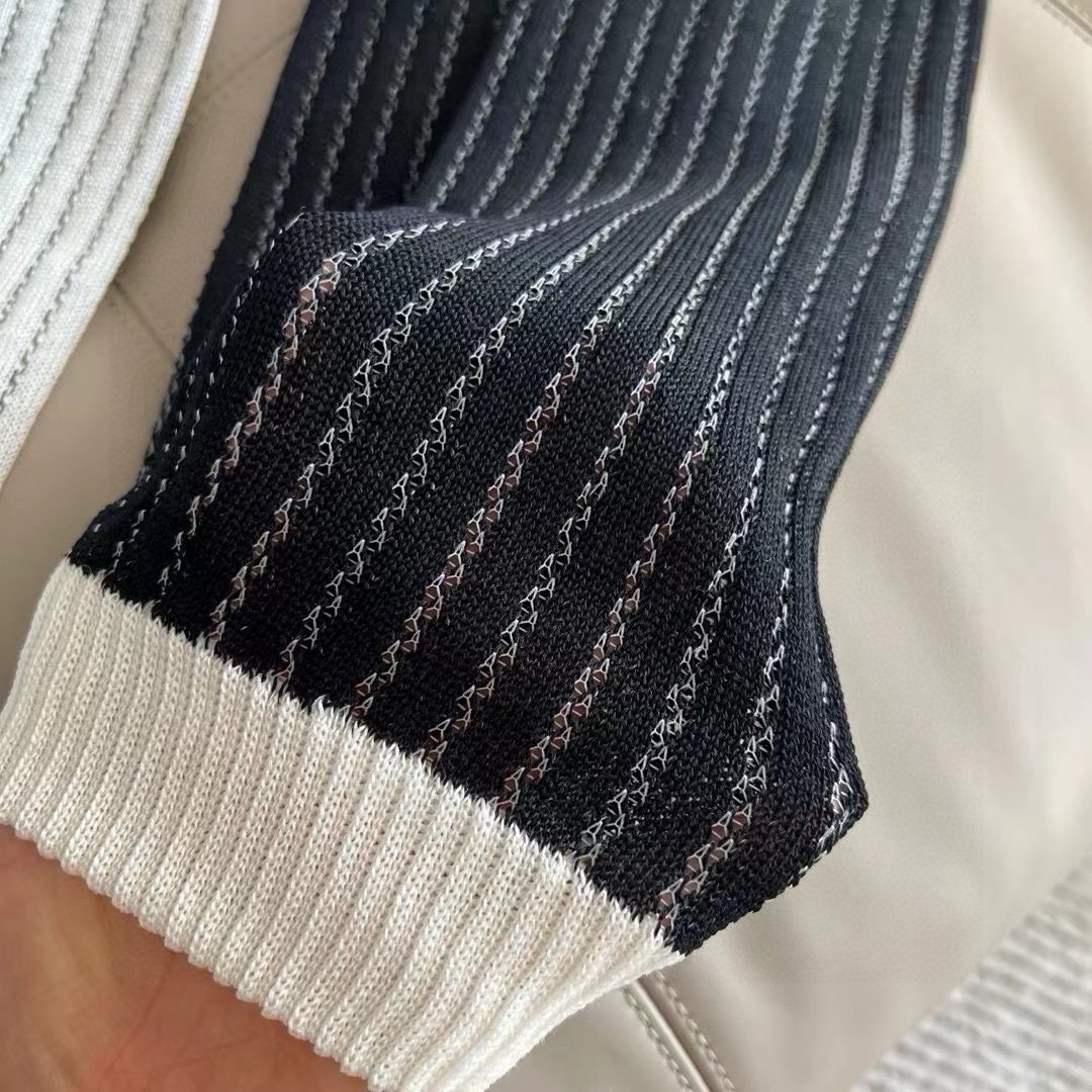 配包装【一盒一双】普通版本✅🆕Chane*24c早春新品 本季最火🔥爆款袜套🧦各大博主，时髦软妹人手一双