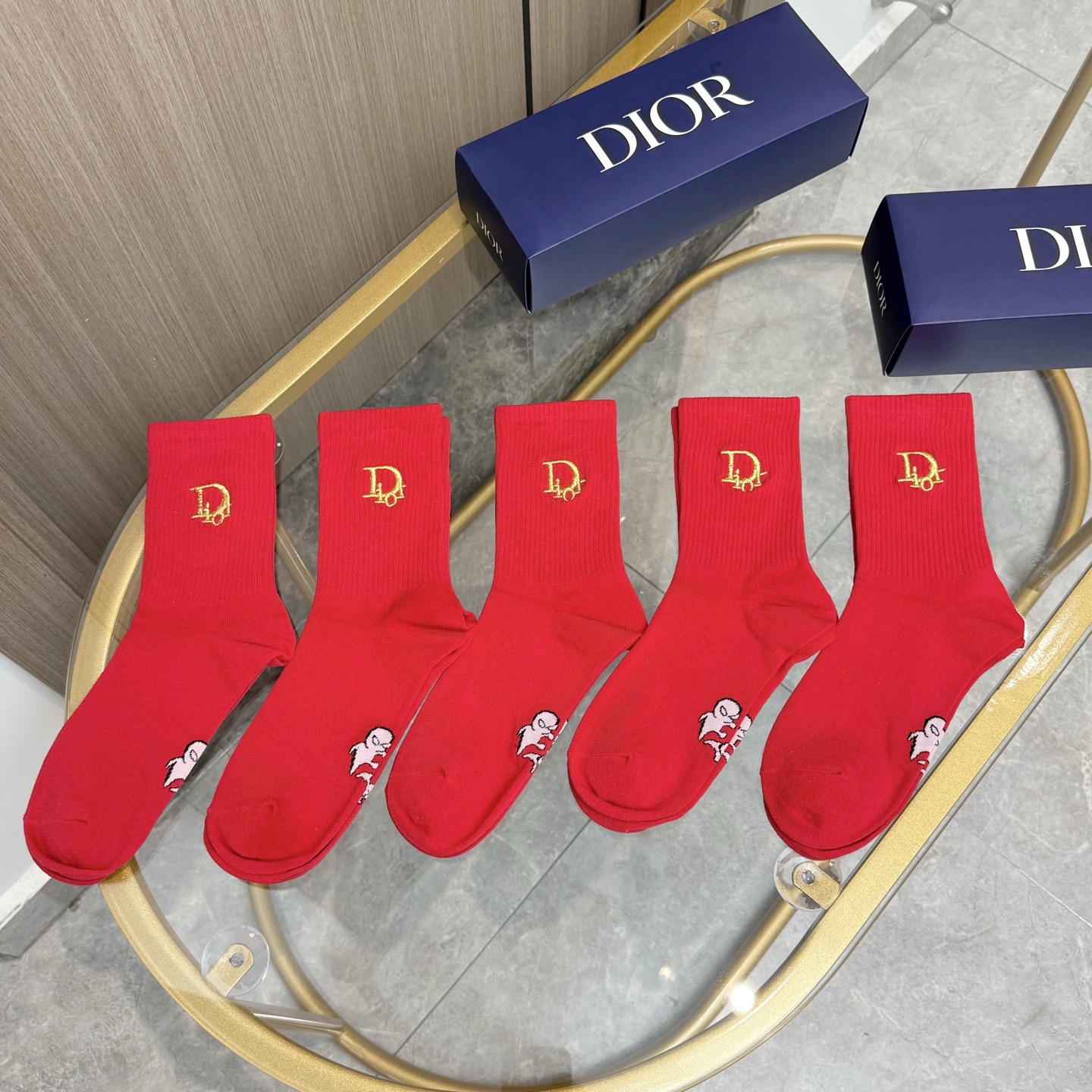配包装【一盒五双】✨DIOR 古奇🔥红红火火过年袜💓专柜同款字母 男女款刺绣高筒袜子❗️专柜同步上新，超