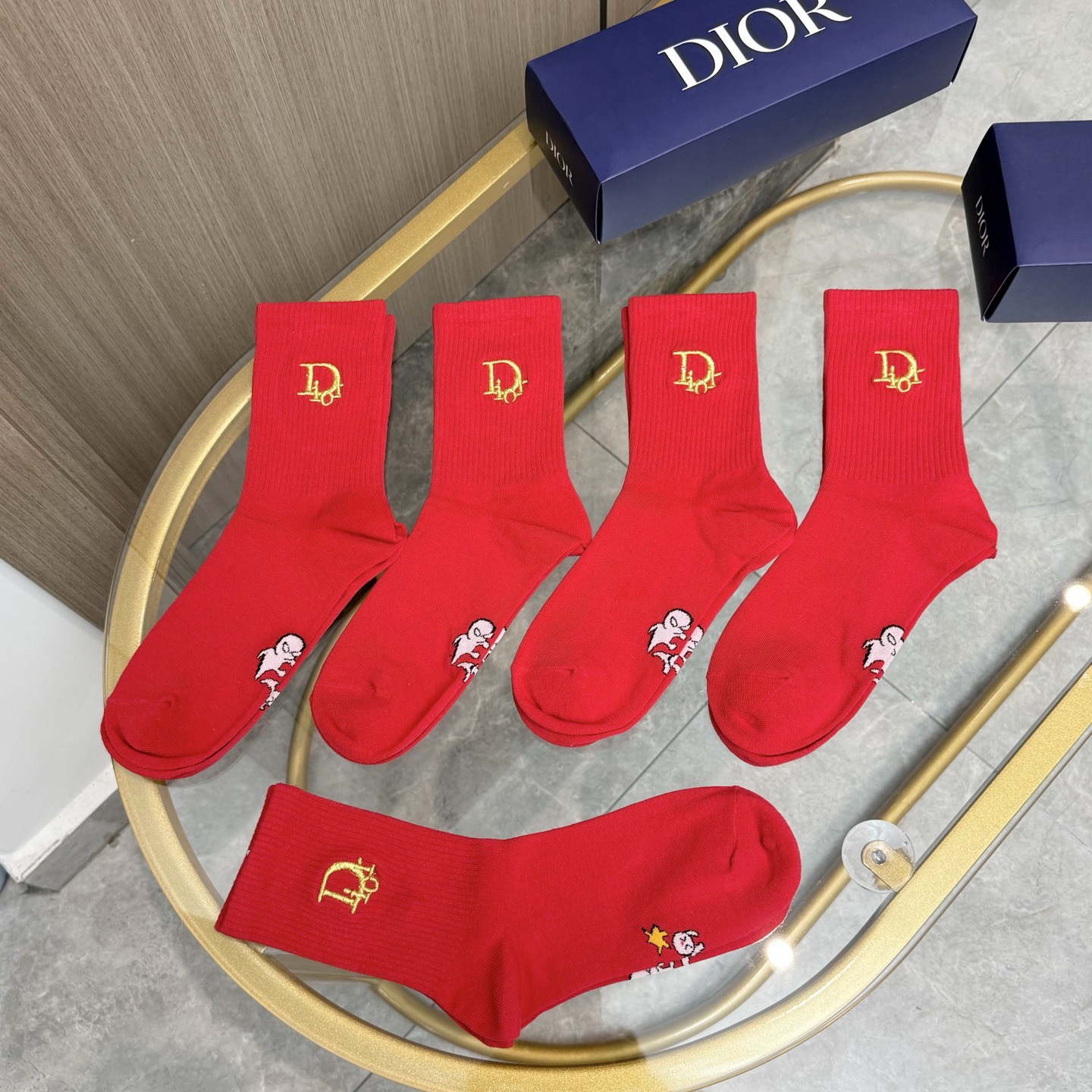 配包装【一盒五双】✨DIOR 古奇🔥红红火火过年袜💓专柜同款字母 男女款刺绣高筒袜子❗️专柜同步上新，超